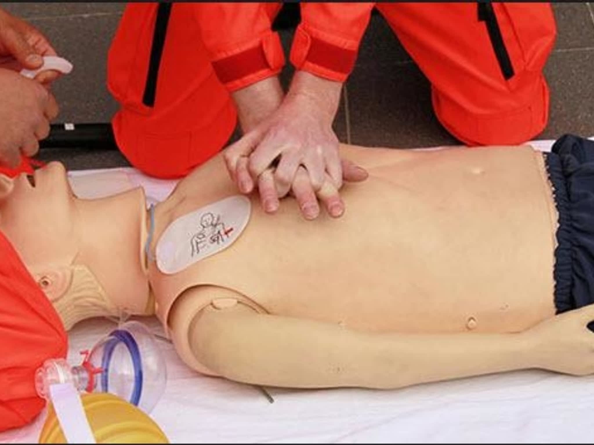 photo First Responders First Aid from Health Care Professionals