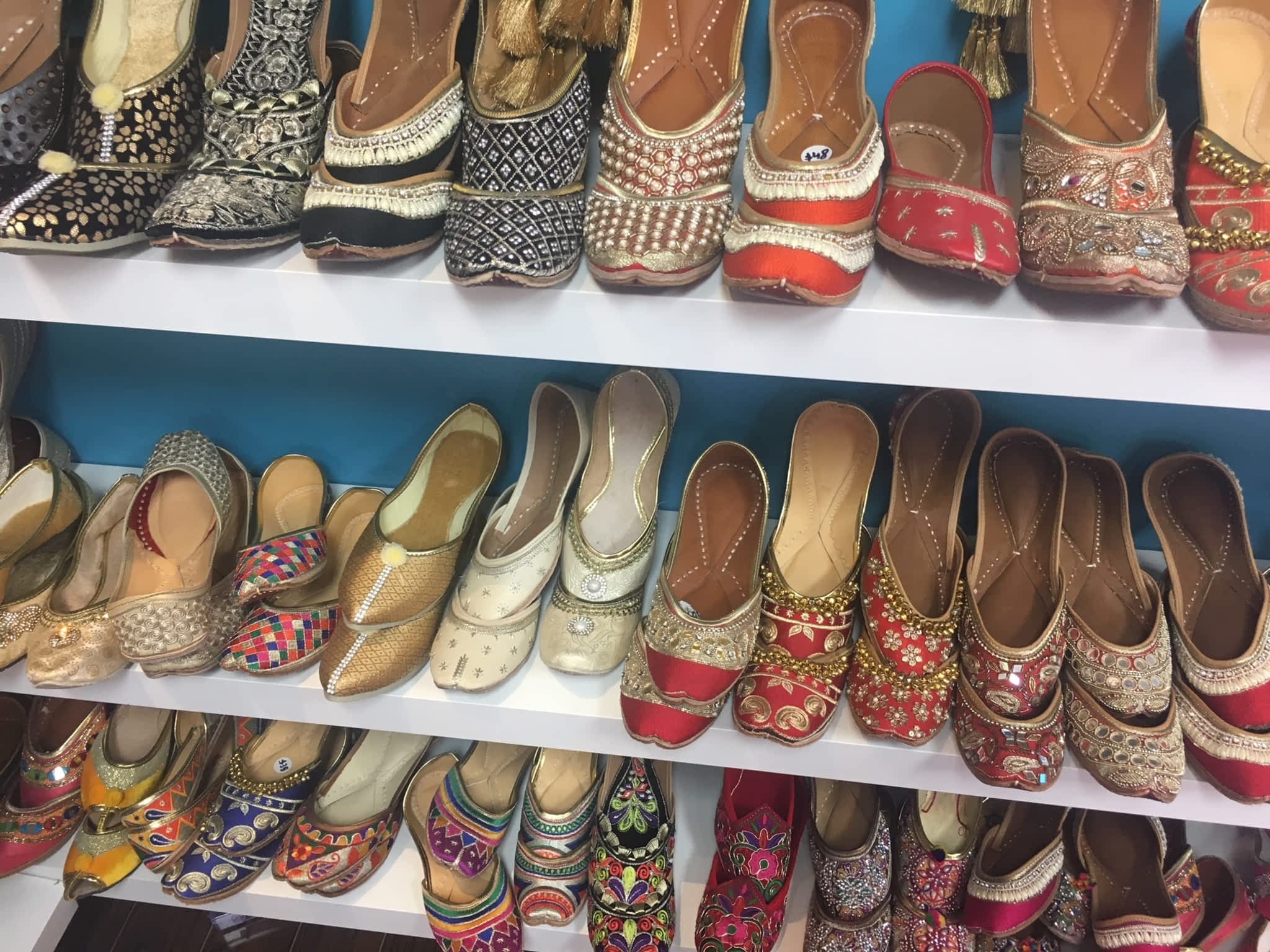 Sapphire Hut Indian Costume Jewellery Brampton, ON 269 Queen St E