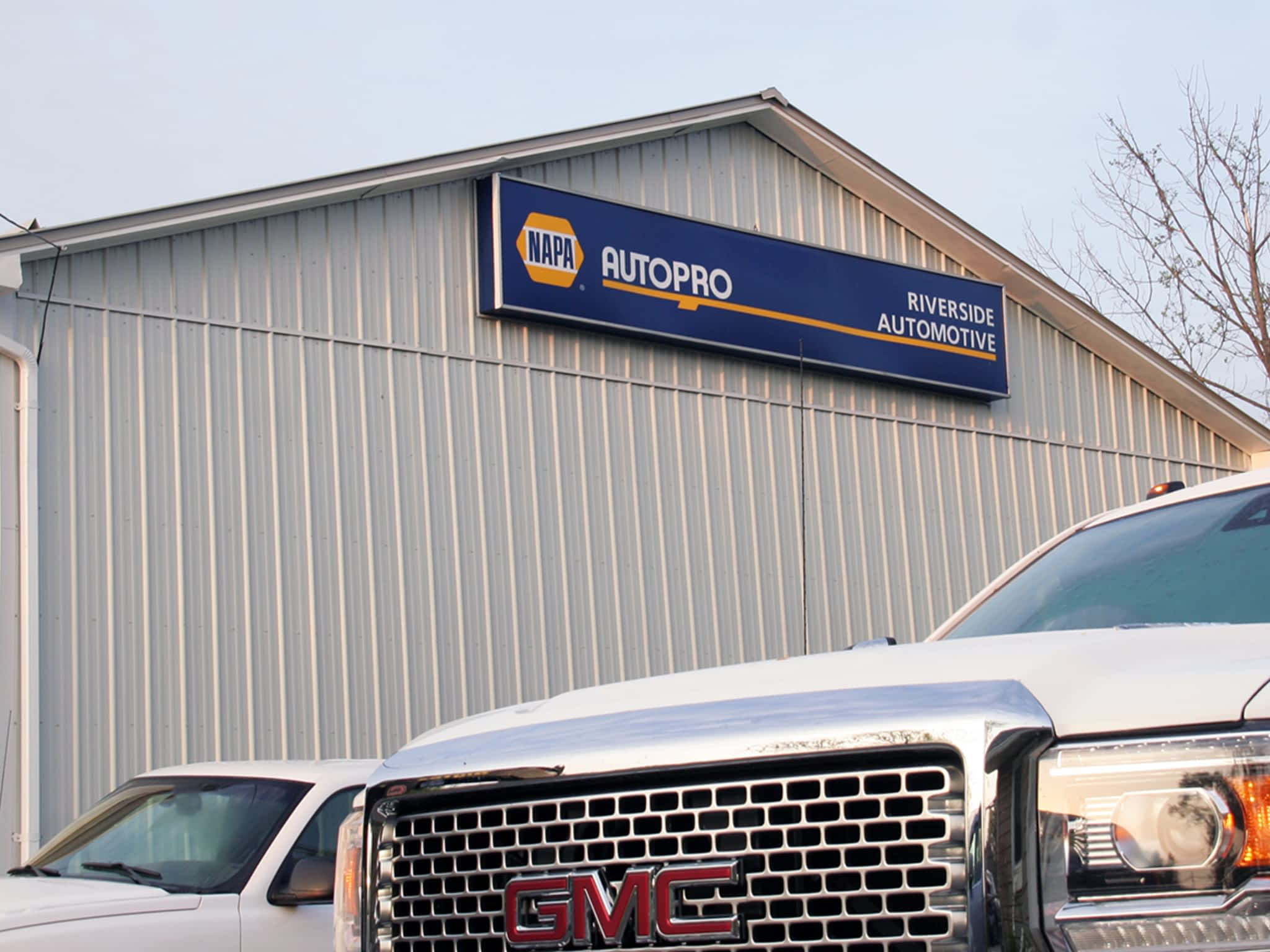 photo Bumper to Bumper Auto Service - Riverside Auto Service
