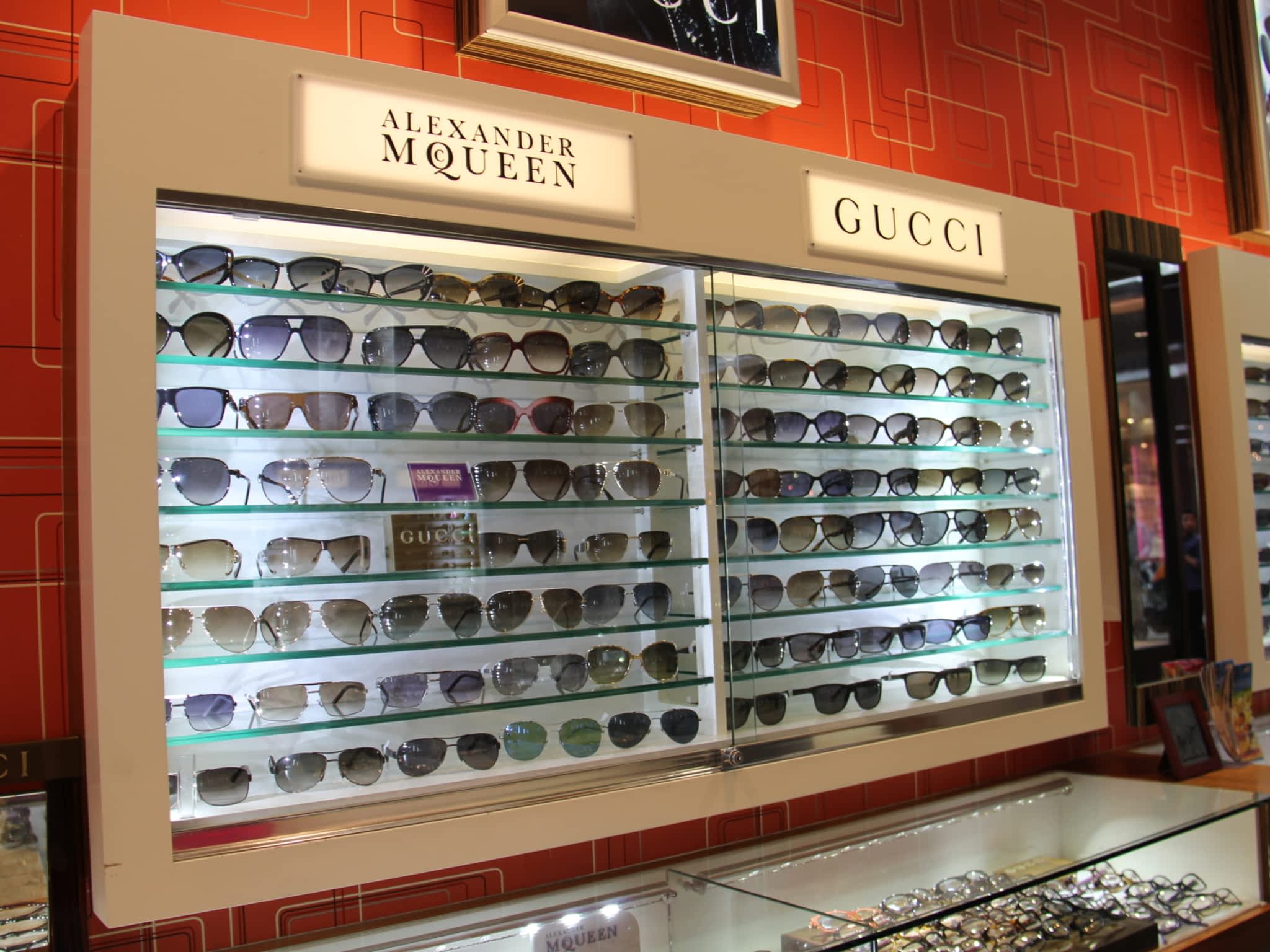 photo Luxury Eyewear - Burnaby - Metrotown