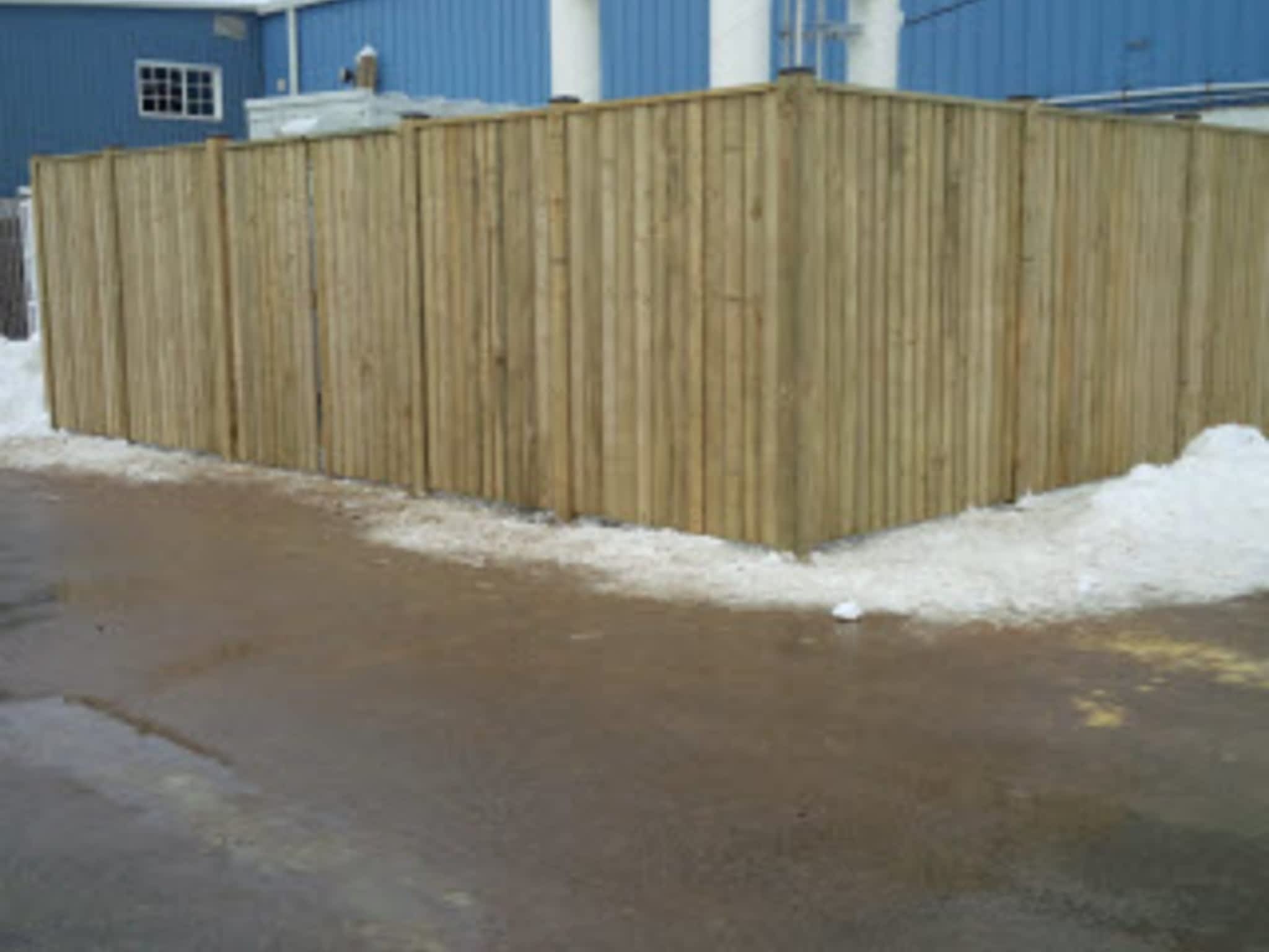 photo Crispline Fence Systems