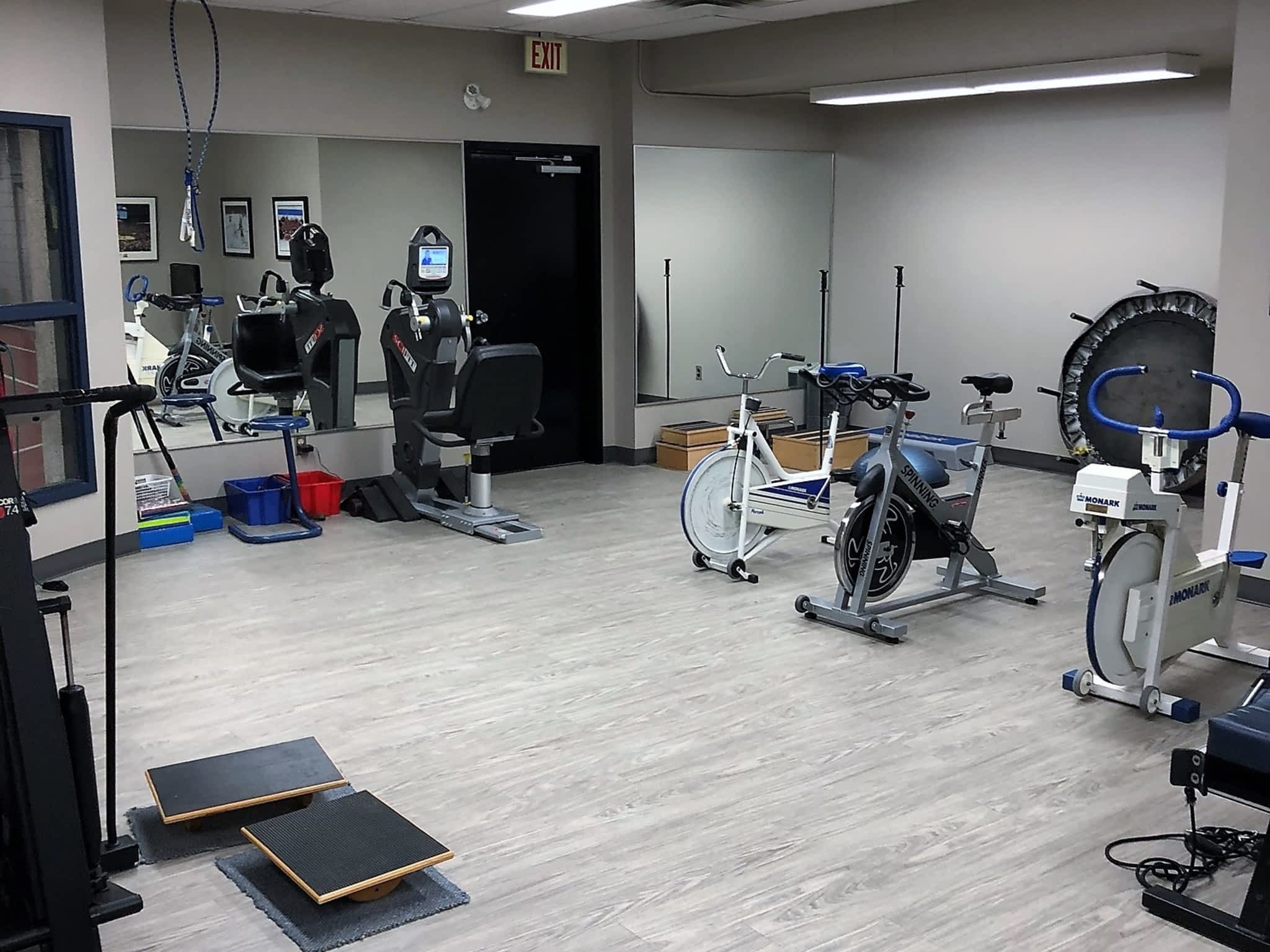 photo Kinsmen Sports Centre Physical Therapy Clinic