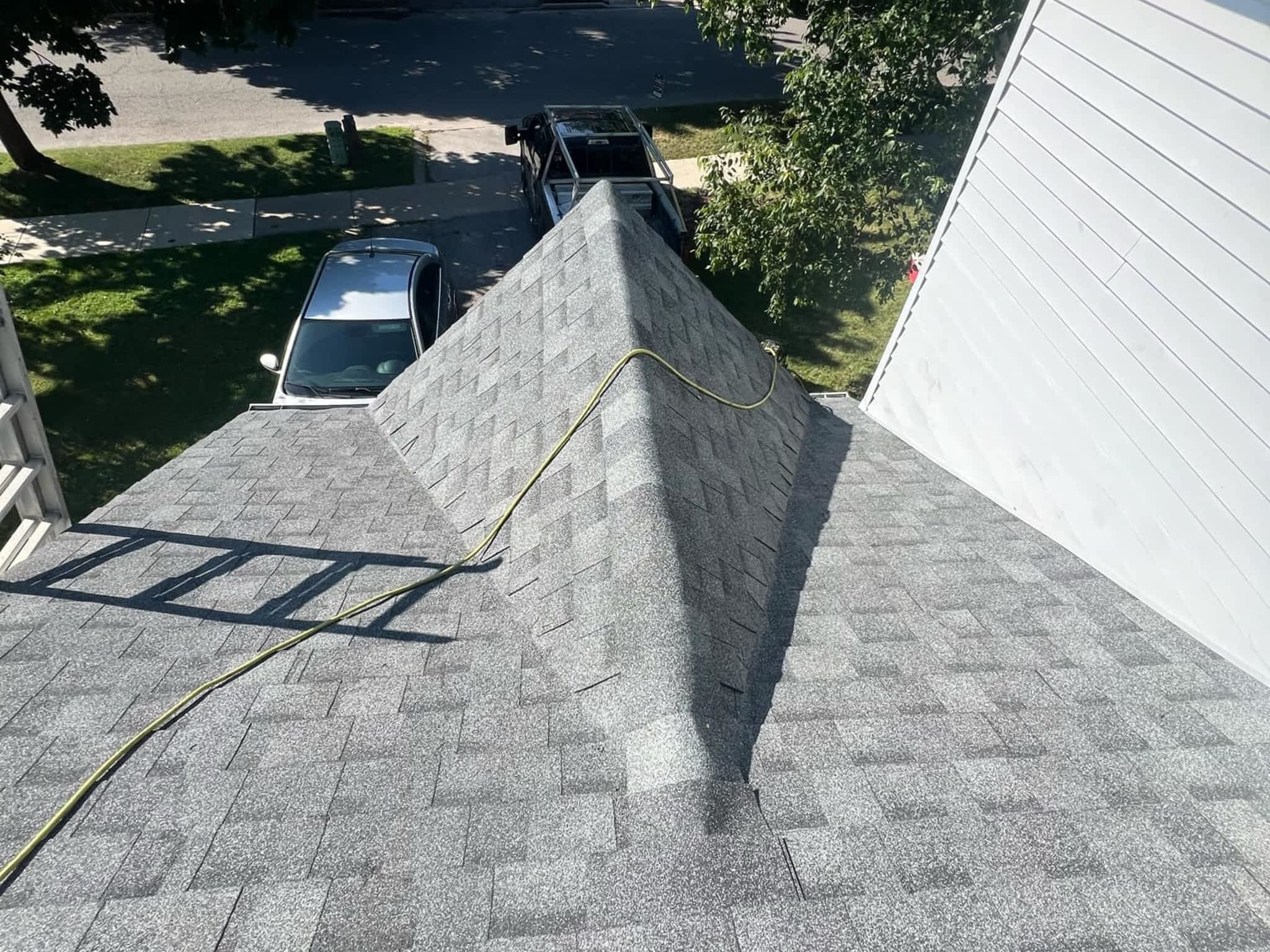 photo Elsa Roofing