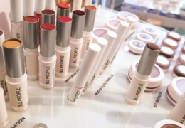 Where to find organic makeup and beauty products in Toronto