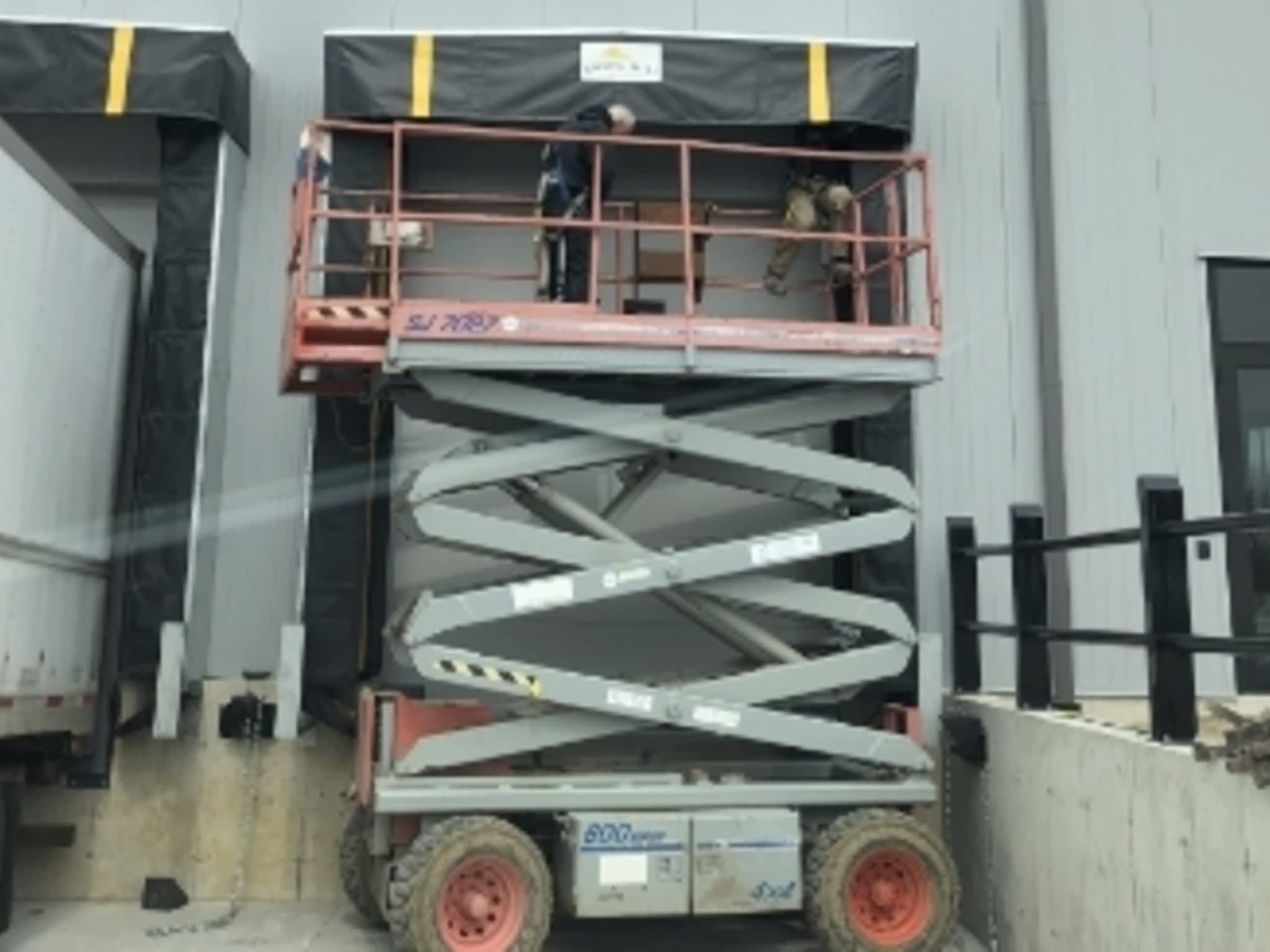 photo Anchor Doors & Service Inc.