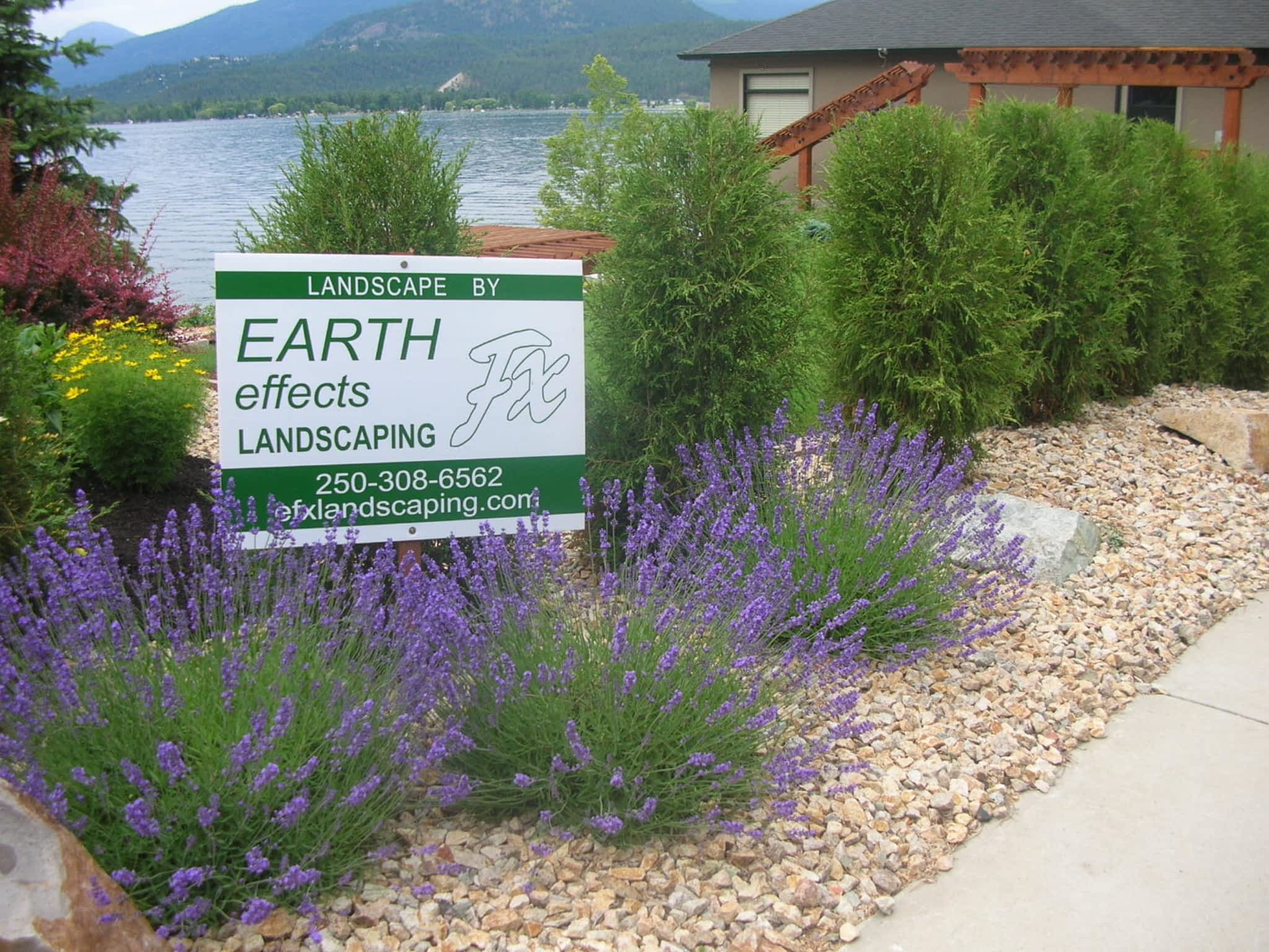 photo Earth Effects Landscaping