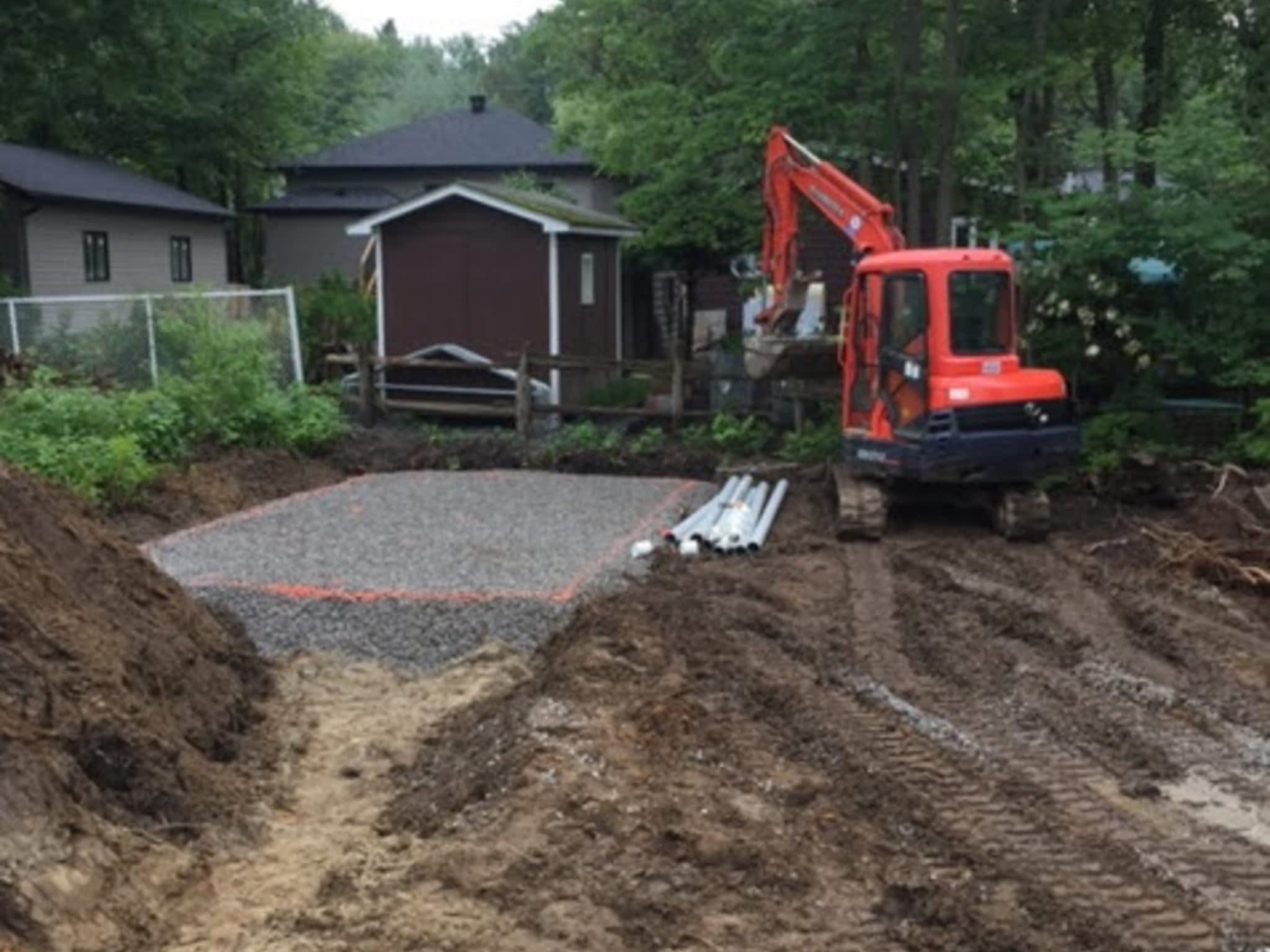 photo C Lacombe Excavation