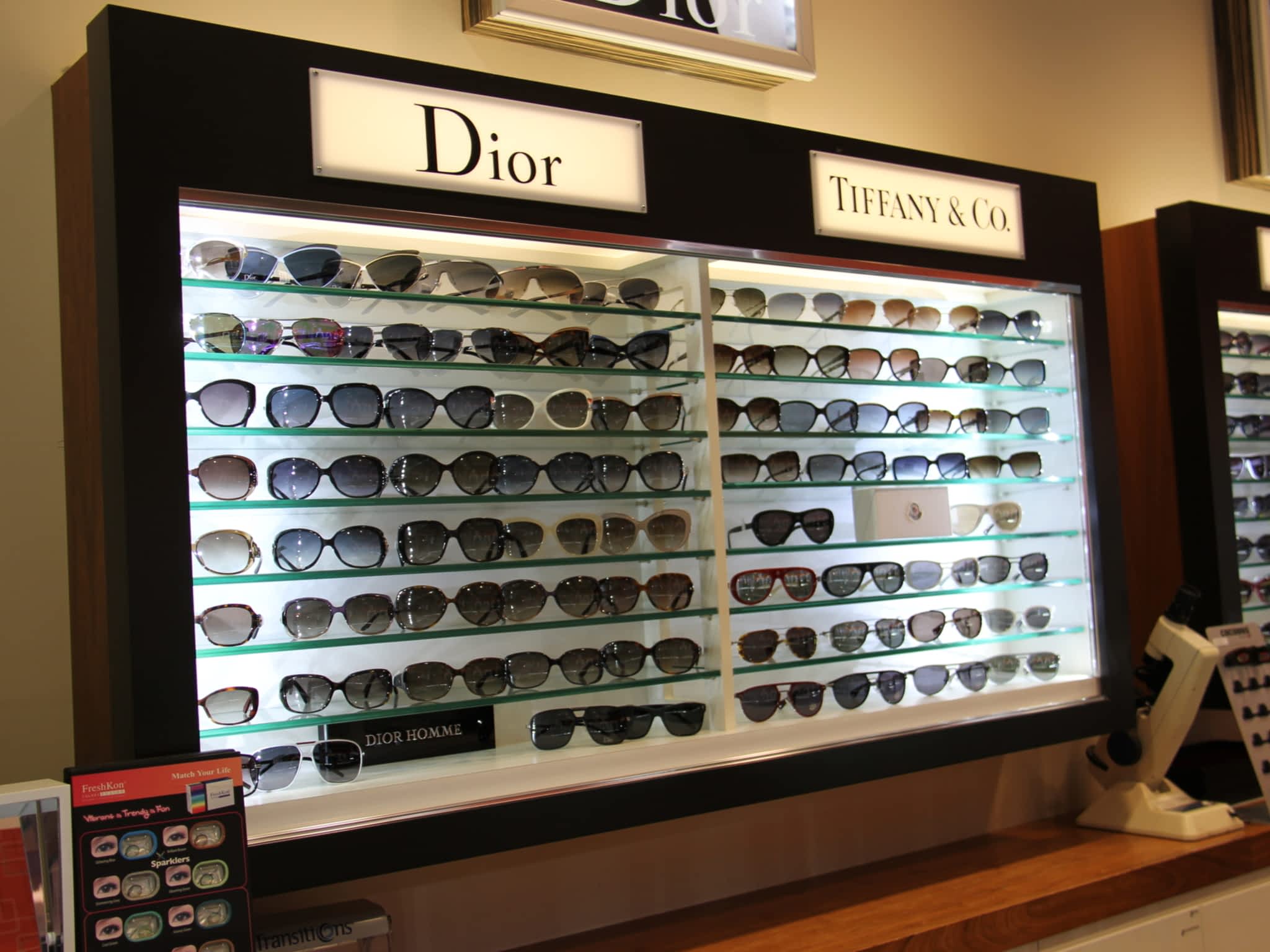 photo Luxury Eyewear - Burnaby - Metrotown