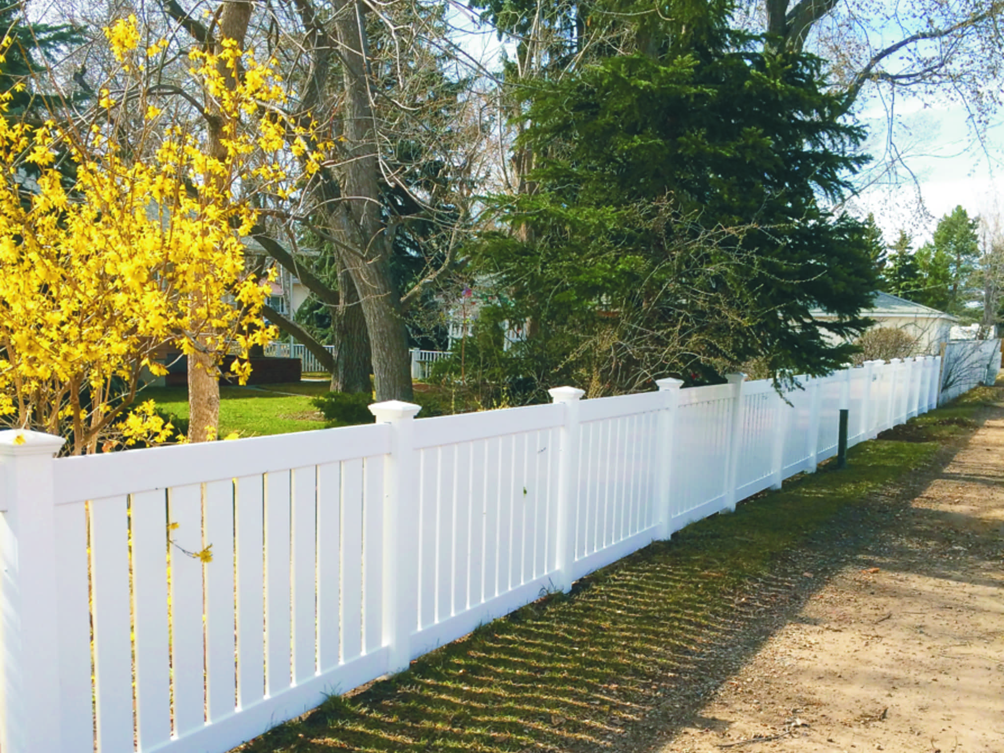 photo Decked Out Vinyl Fences