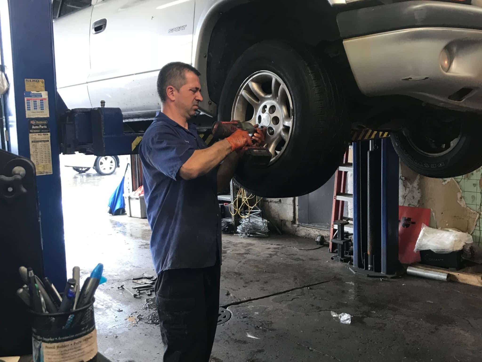 photo Pal's Automotive Service