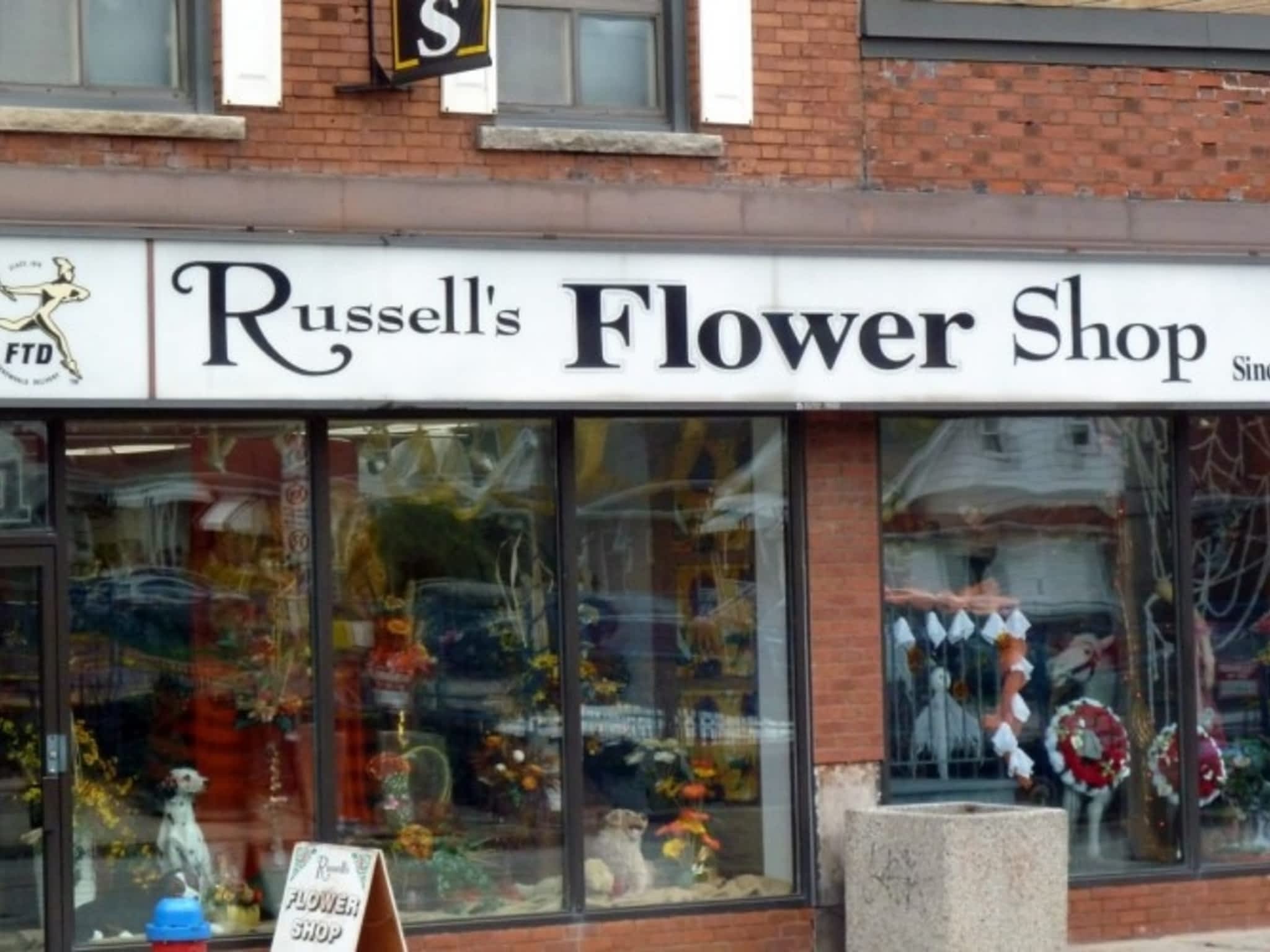 photo Russell's Flower Shop