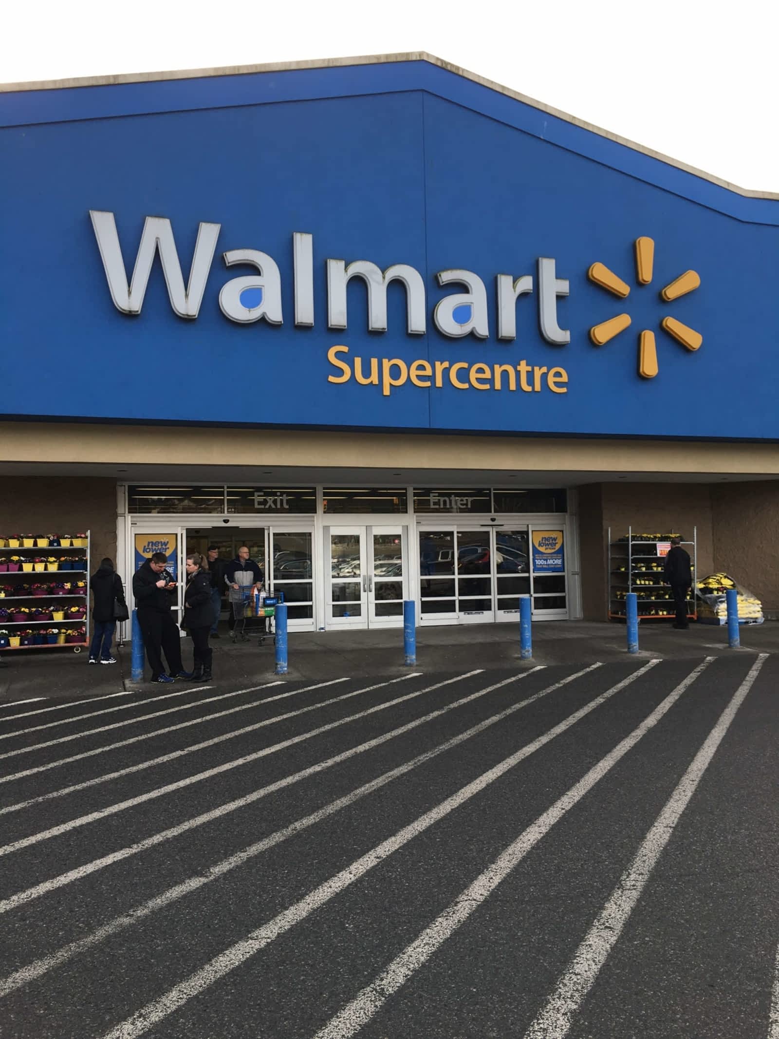 Walmart Open Today Find Your Store s Hours Now 