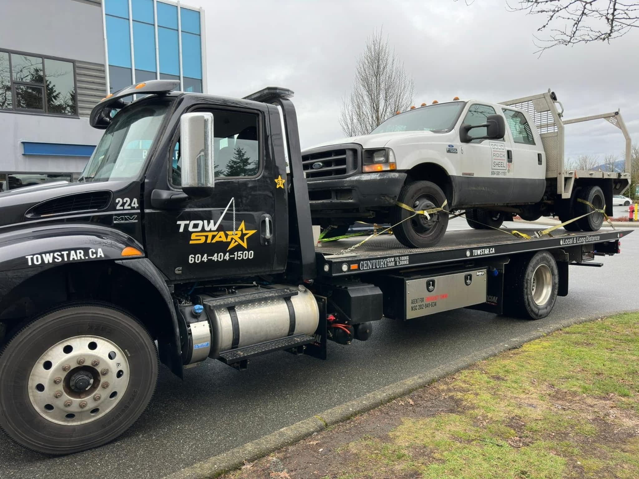 photo Towstar Towing & Recovery Ltd.