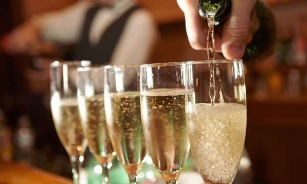 Where to find bountiful bubbly in Victoria