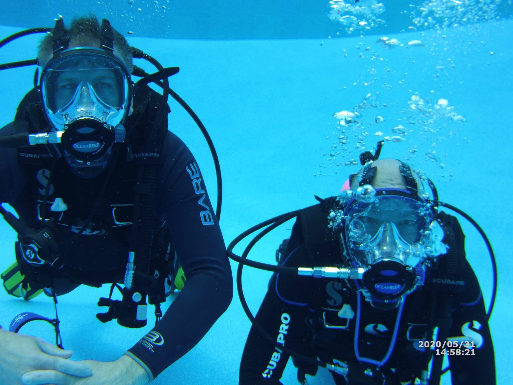 photo Adventure Divers