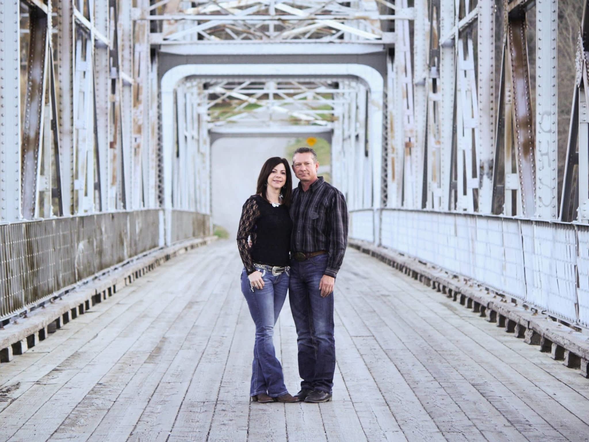 photo Silver Buckle Movers