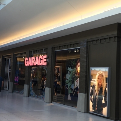 Garage - Magasins de vêtements