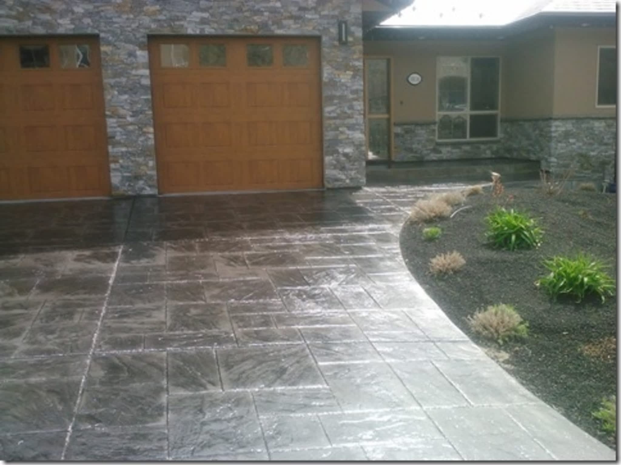 photo Crossroads Stamped Concrete Vancouver