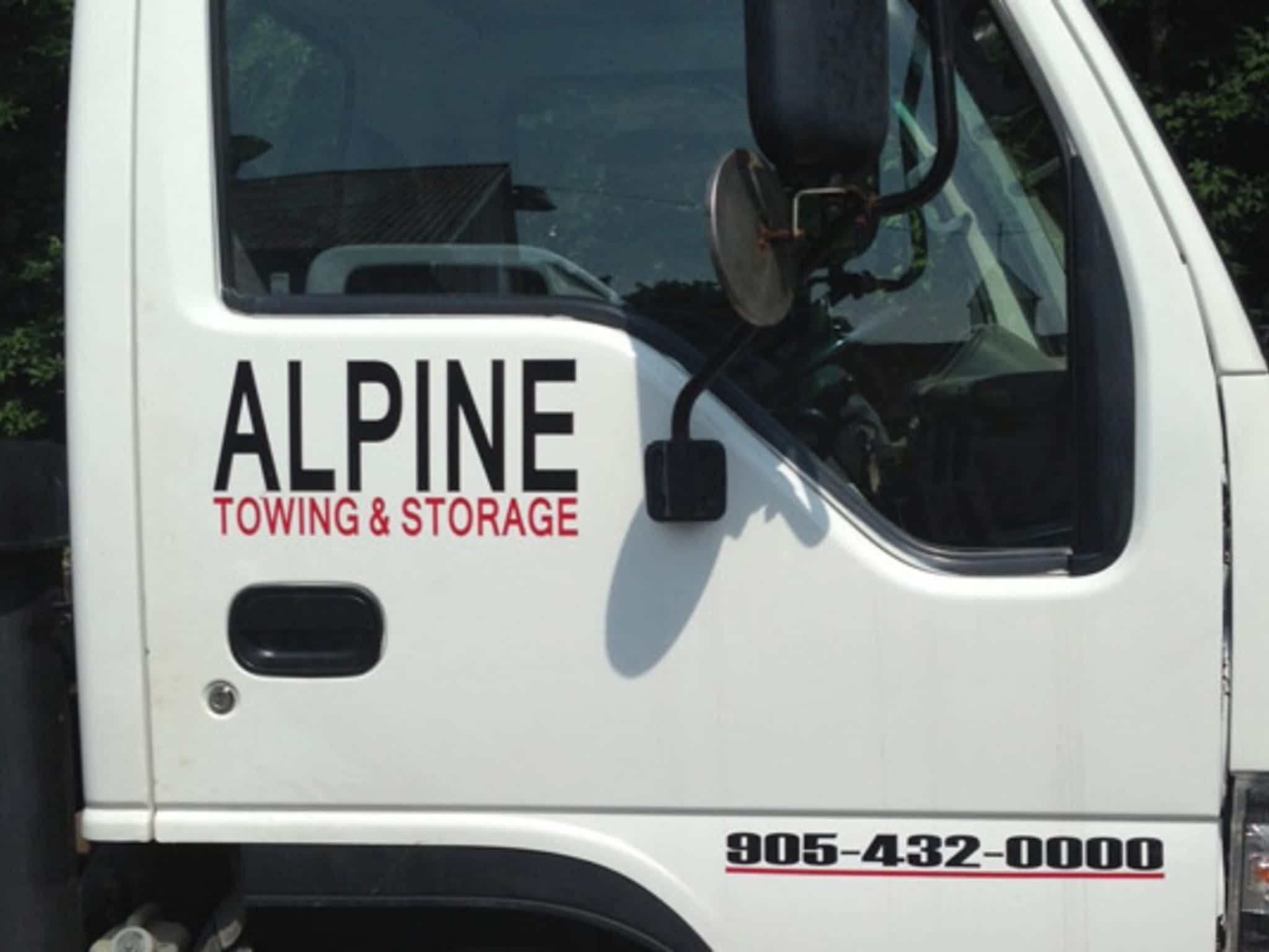 photo Alpine Towing & Storage