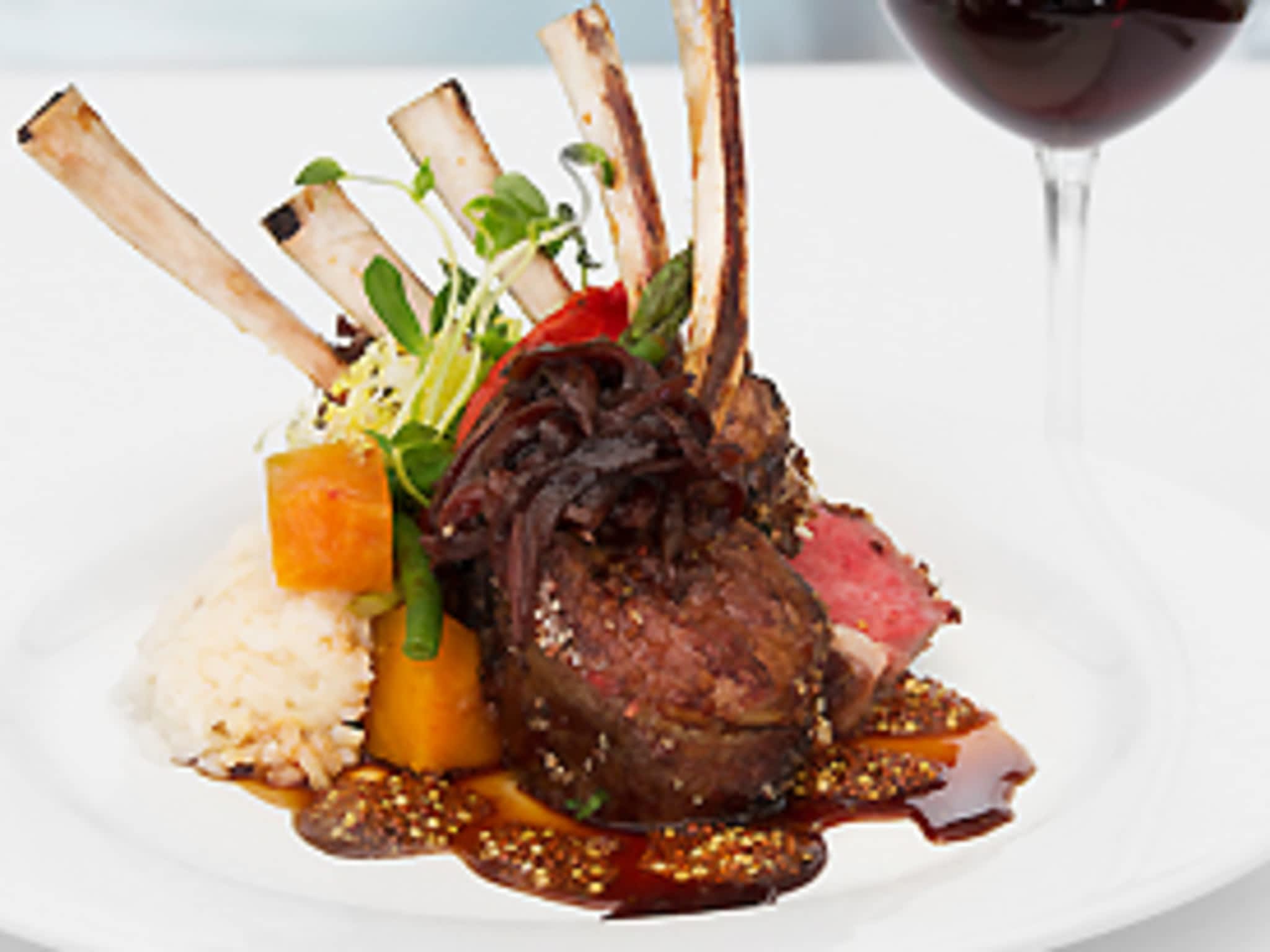 photo Rainbow Room - Fallsview Restaurant