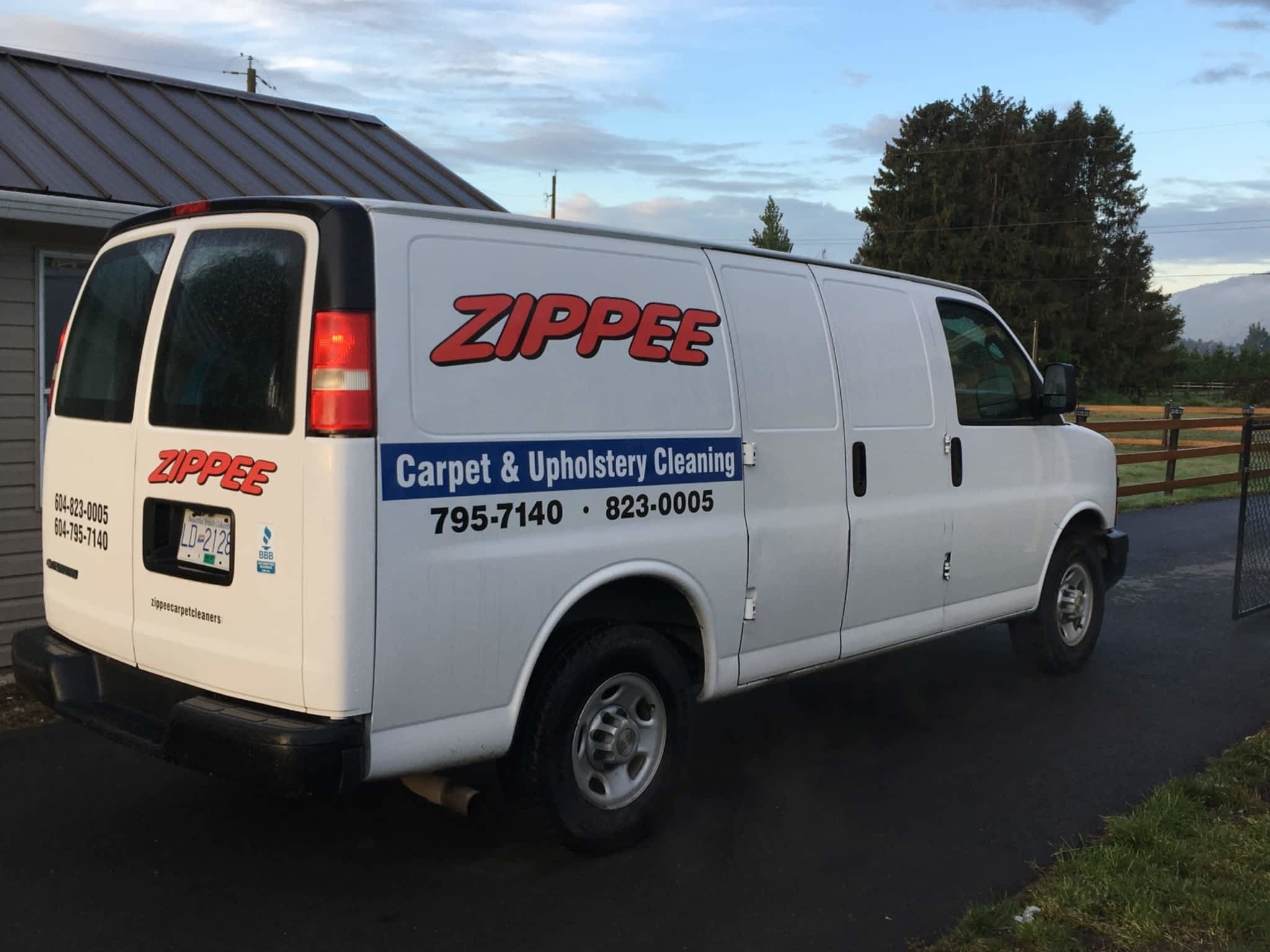 photo Zippee Carpet Cleaners