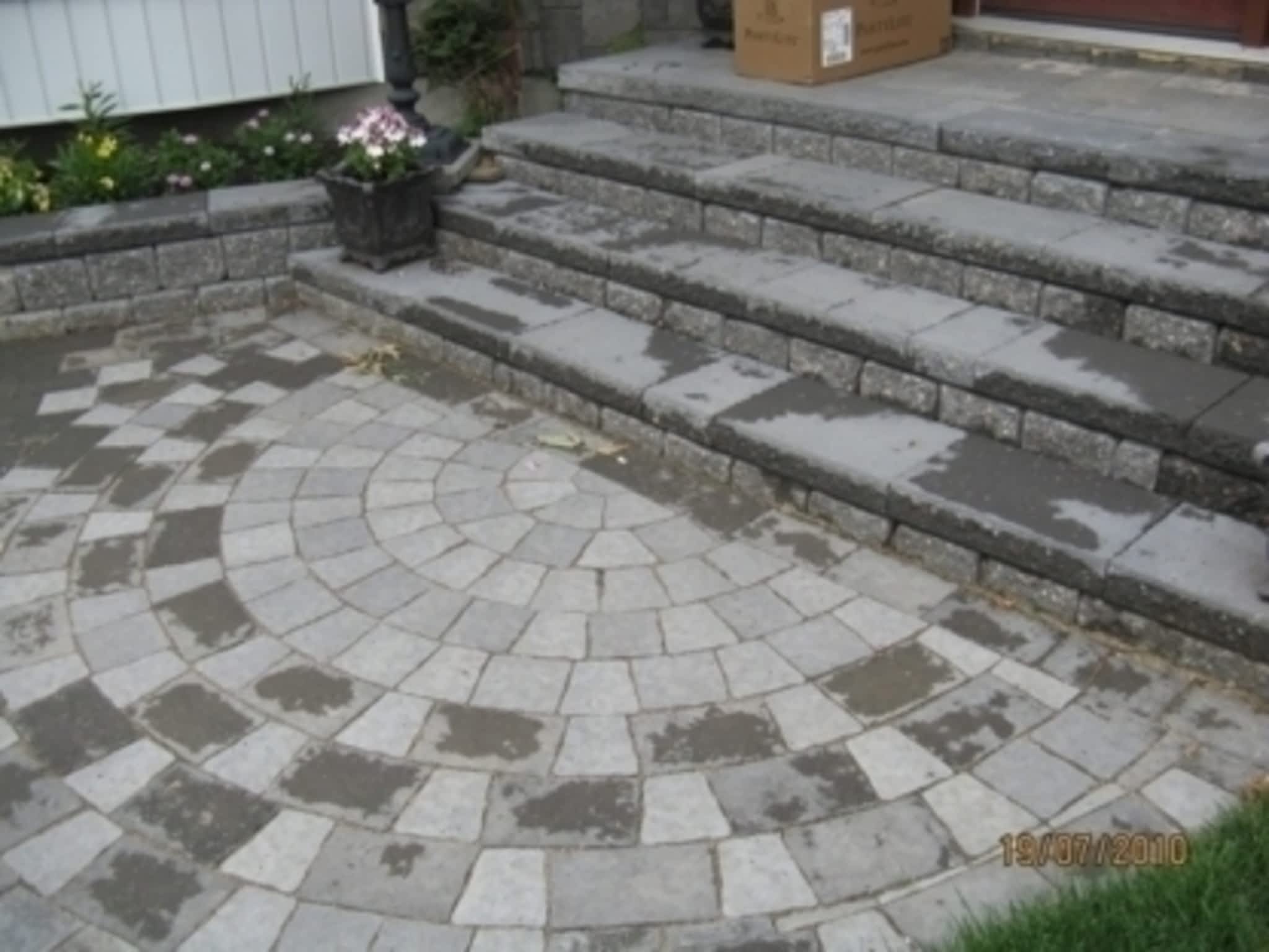 photo Peter's Paving Stones