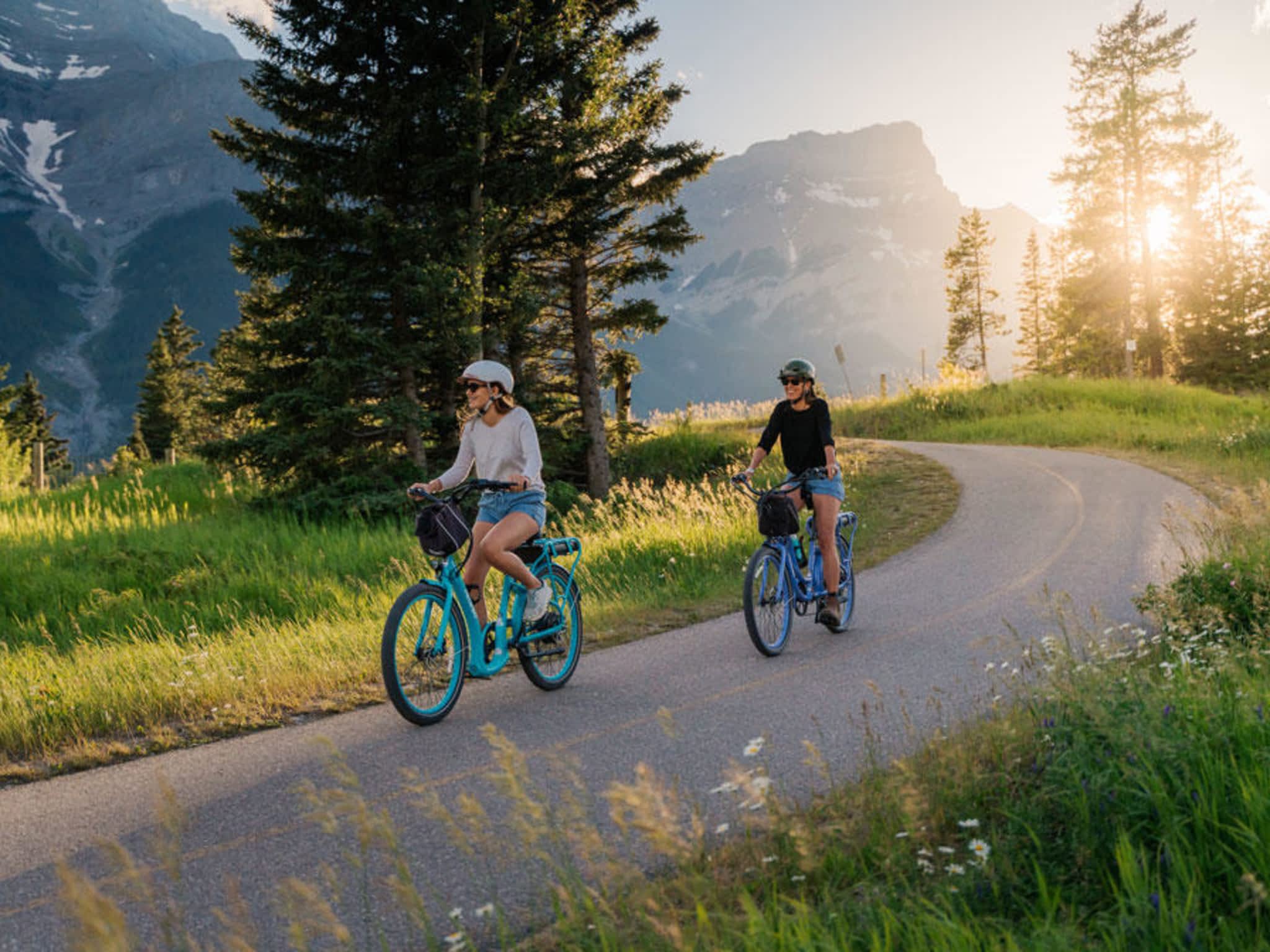 photo Pedego Electric Bikes Canmore