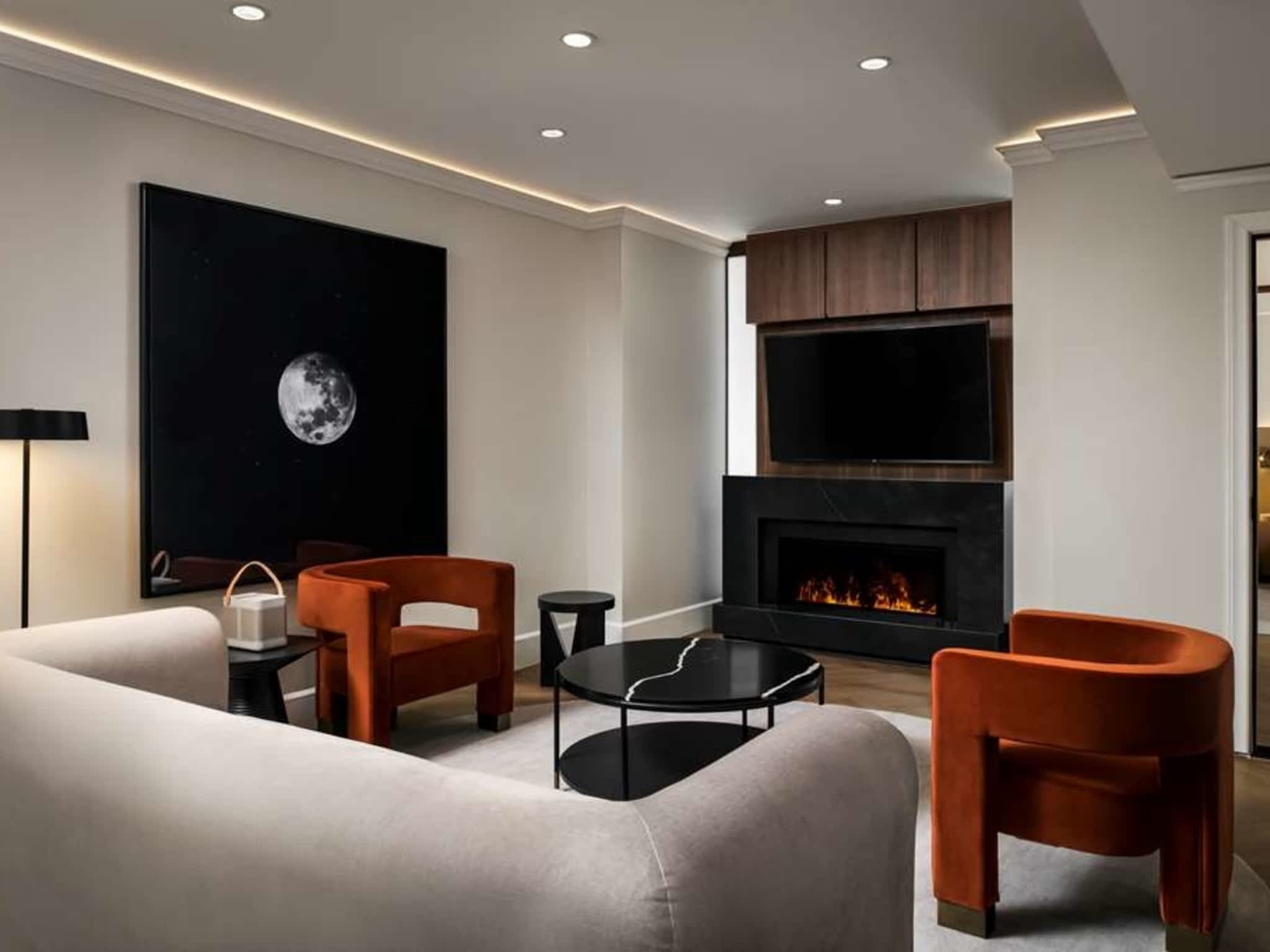 photo Vogue Hotel Montreal Downtown, Curio Collection by Hilton