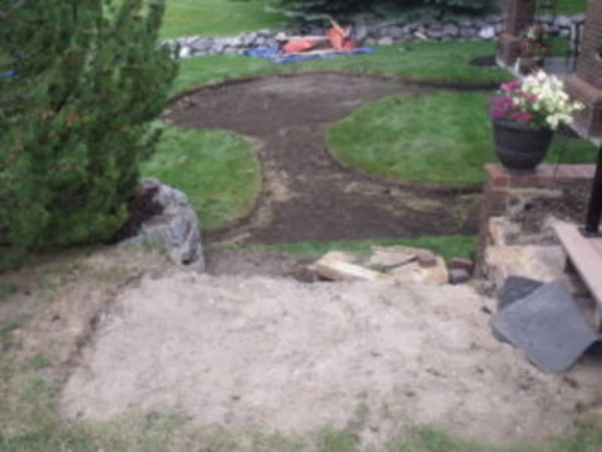 photo Groundskeeper Landscaping and Construction Inc