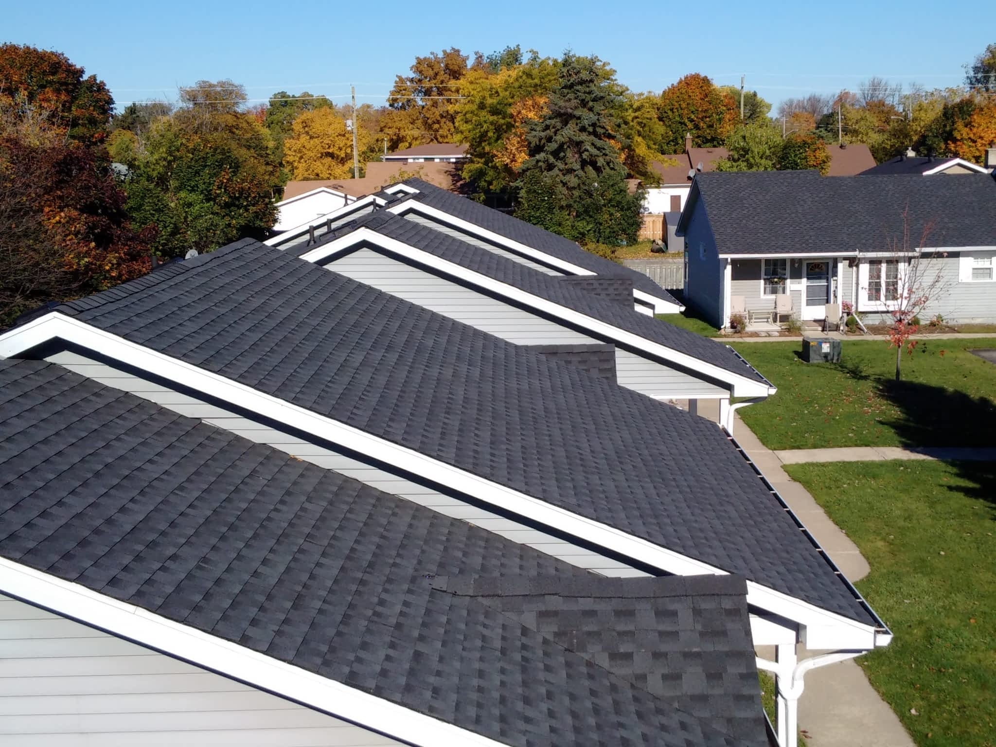 photo Pro-Line Roofing