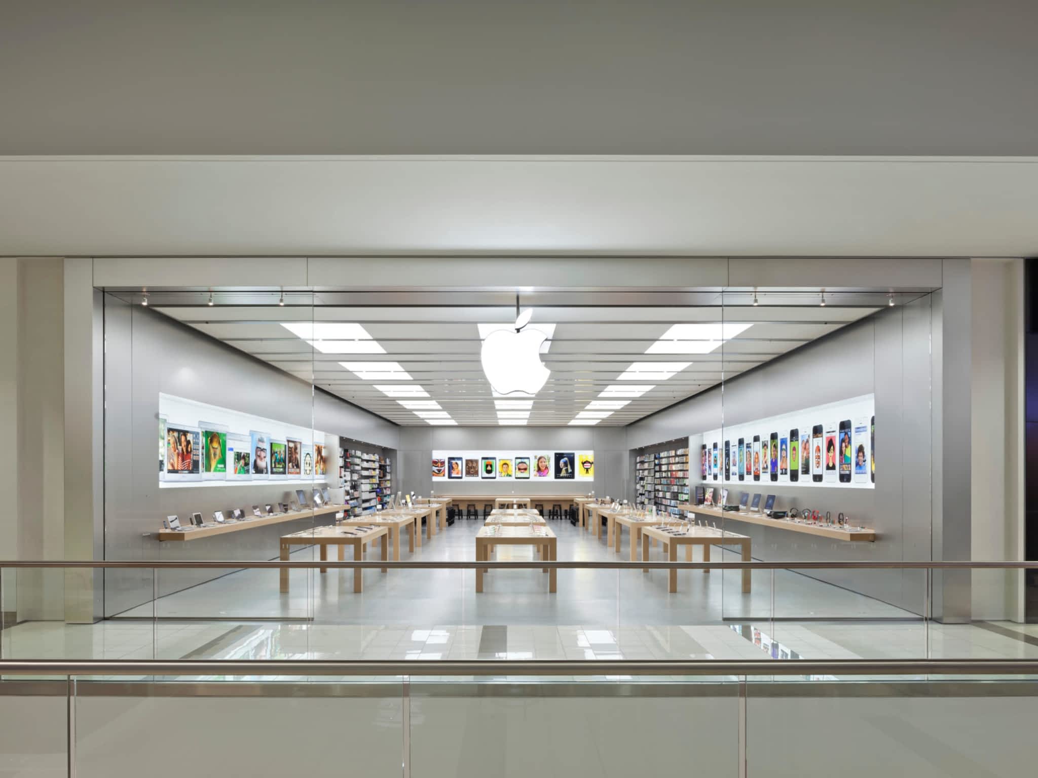 photo Apple Guildford Town Centre