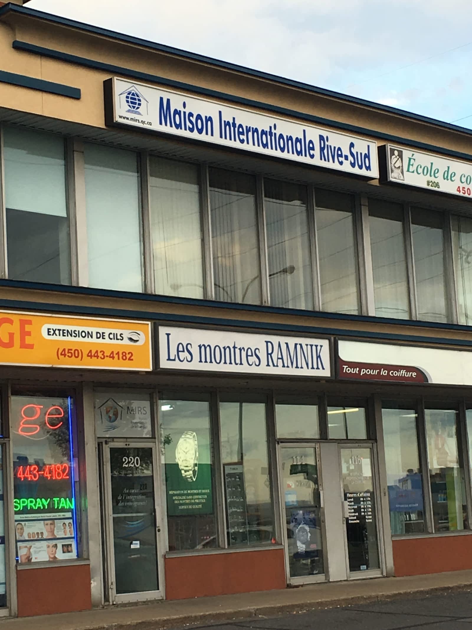 Maison Internationale de la RiveSud Horaire d'ouverture 2152, boul Lapinière, Brossard, QC Maison Internationale de la RiveSud Horaire d'ouverture 2152, boul Lapinière, Brossard, QC