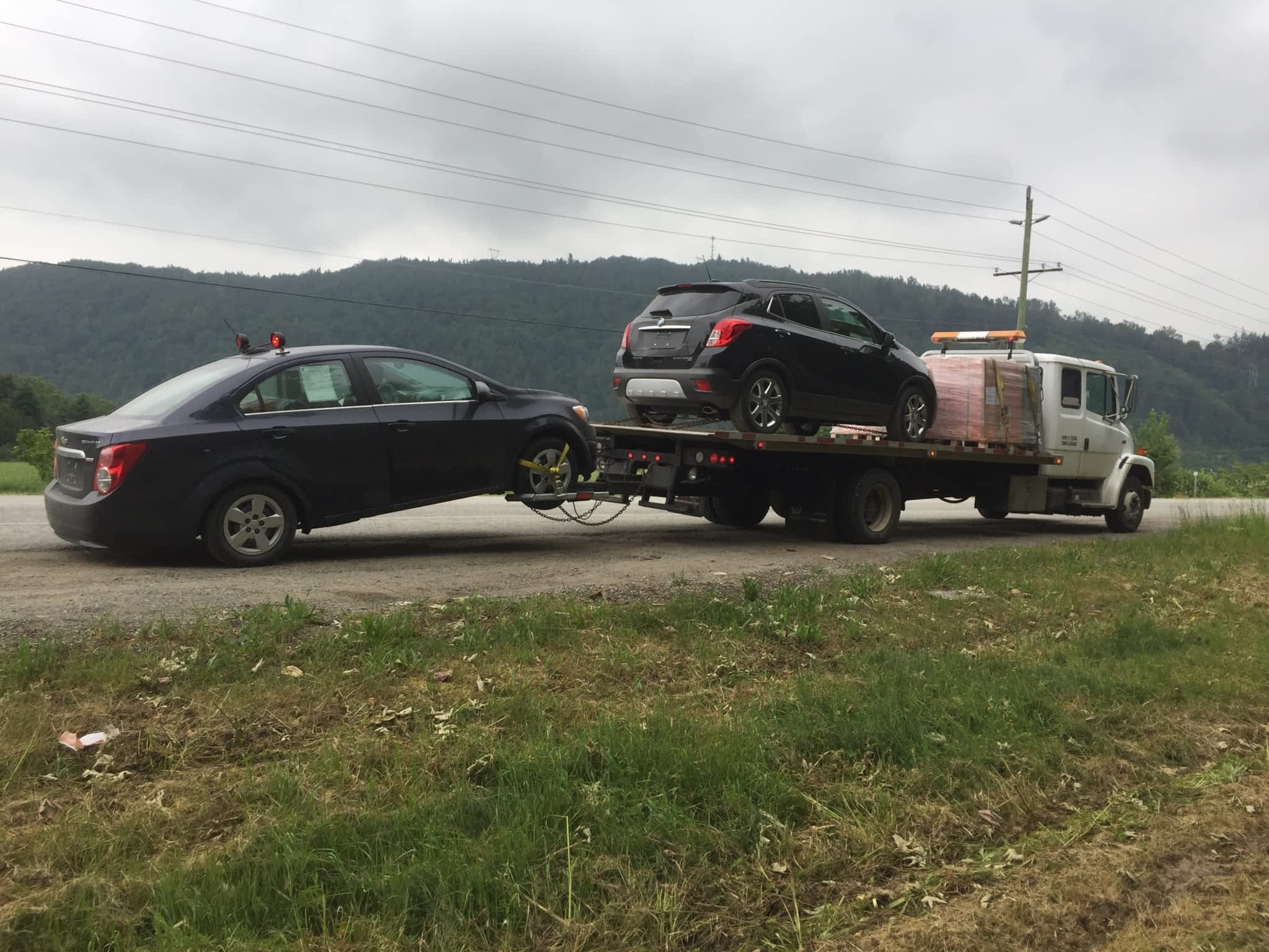 photo Bear Mountain Towing & Hotshot