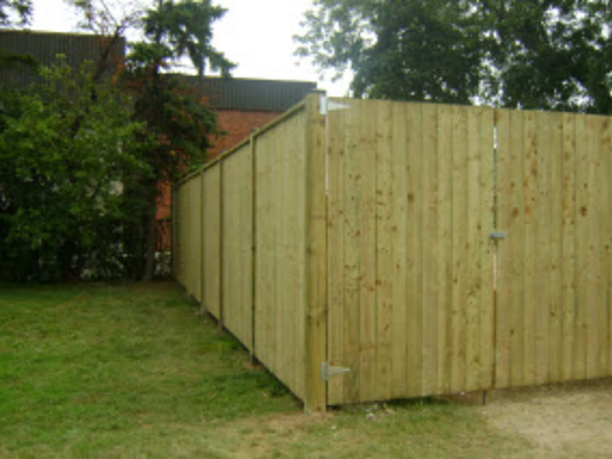 photo Crispline Fence Systems