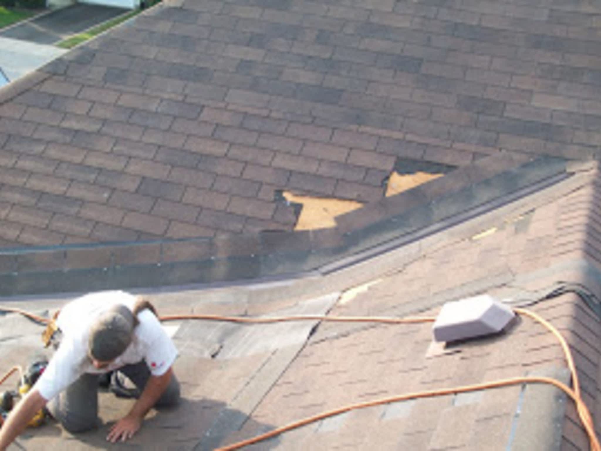 photo Wolfe's Roofing & Construction