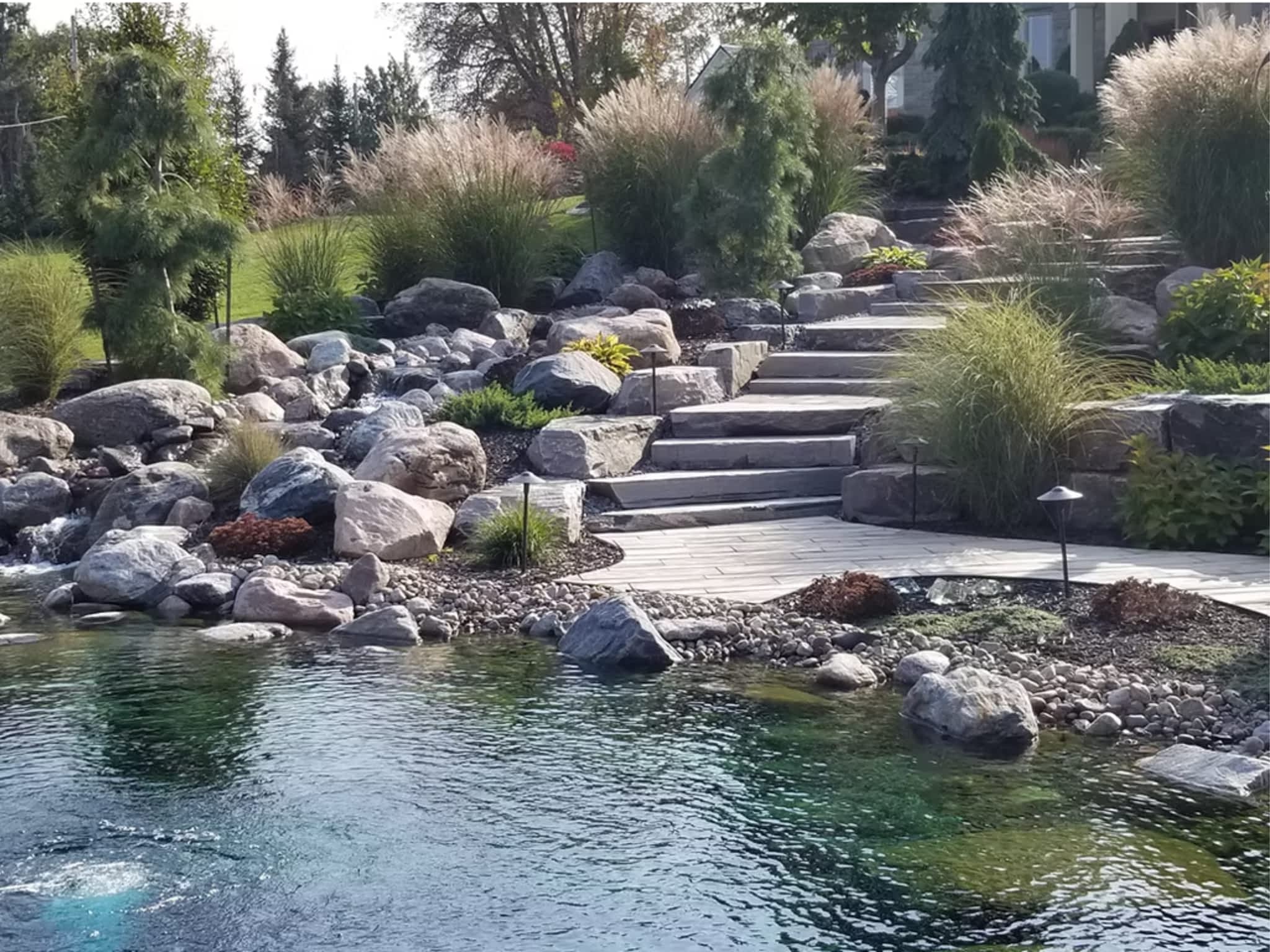 photo Cedarlane Landscape & Design