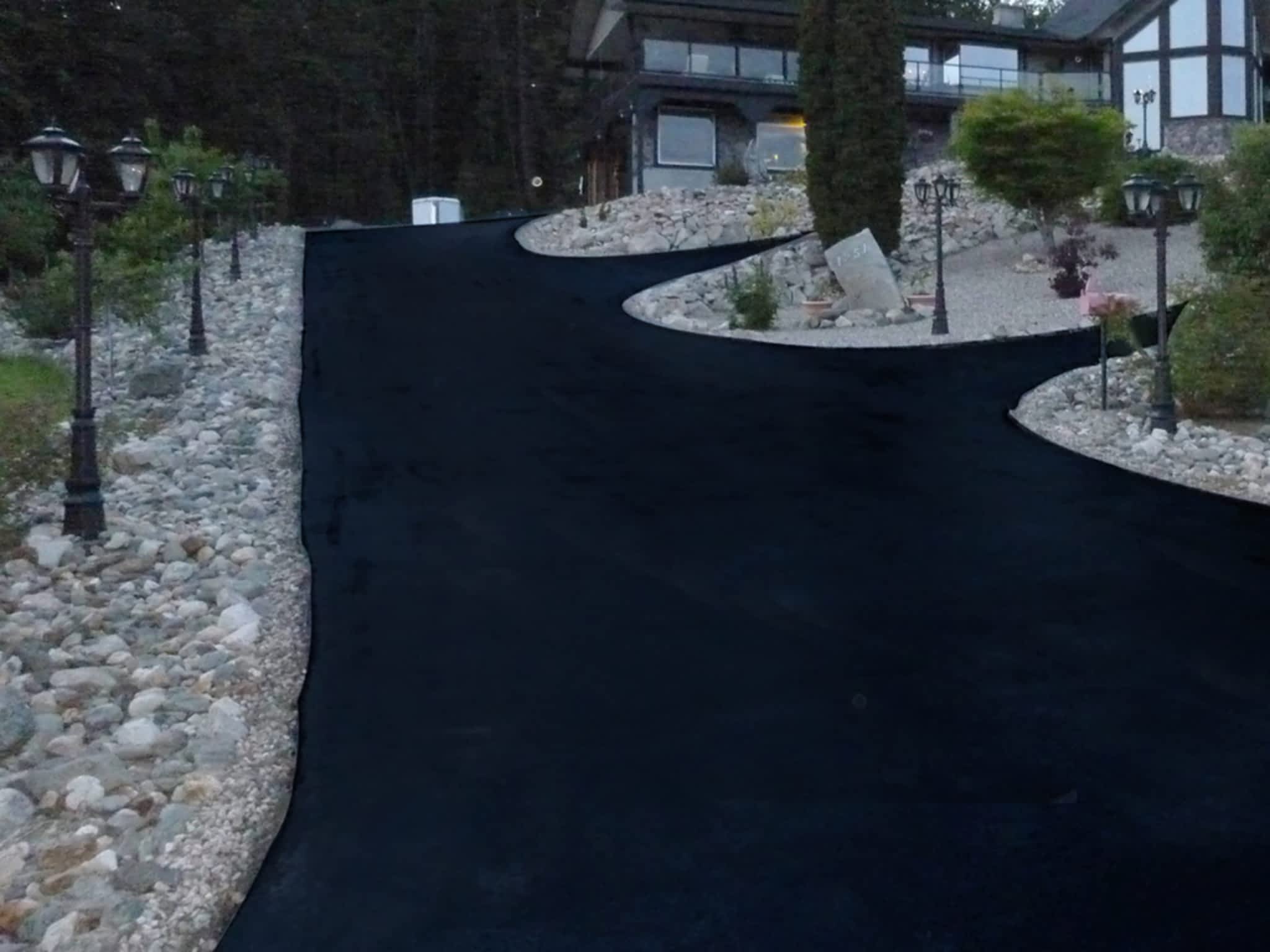 photo Dark Coat Sealcoating & Paving Inc