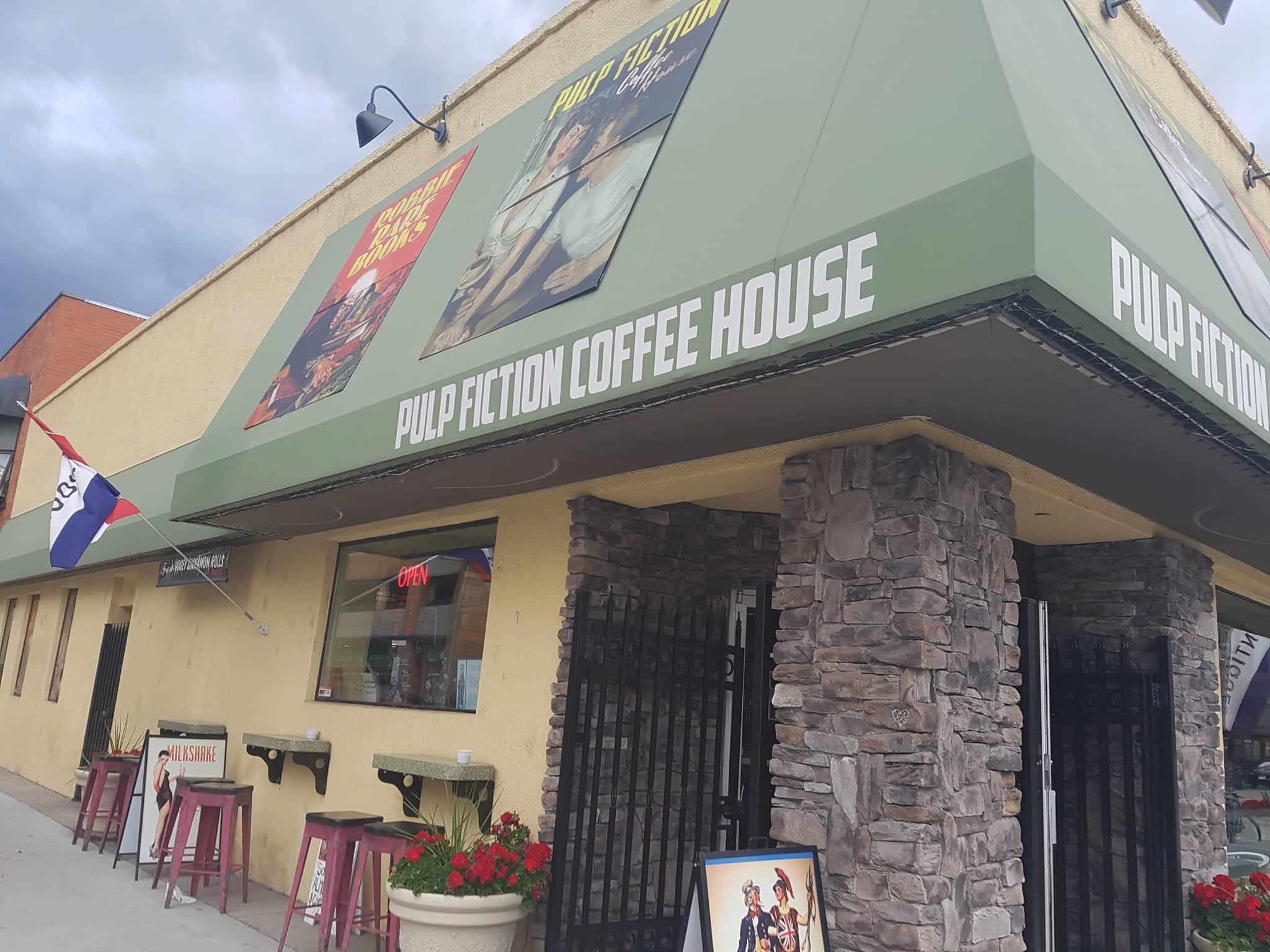 photo Pulp Fiction Coffee House