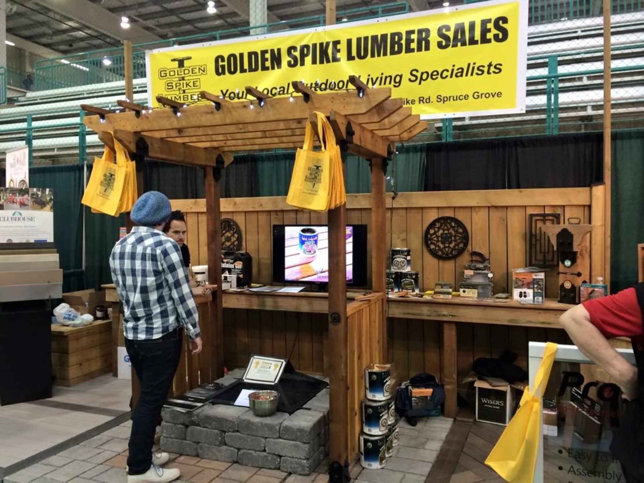 photo Golden Spike Lumber Sales Ltd