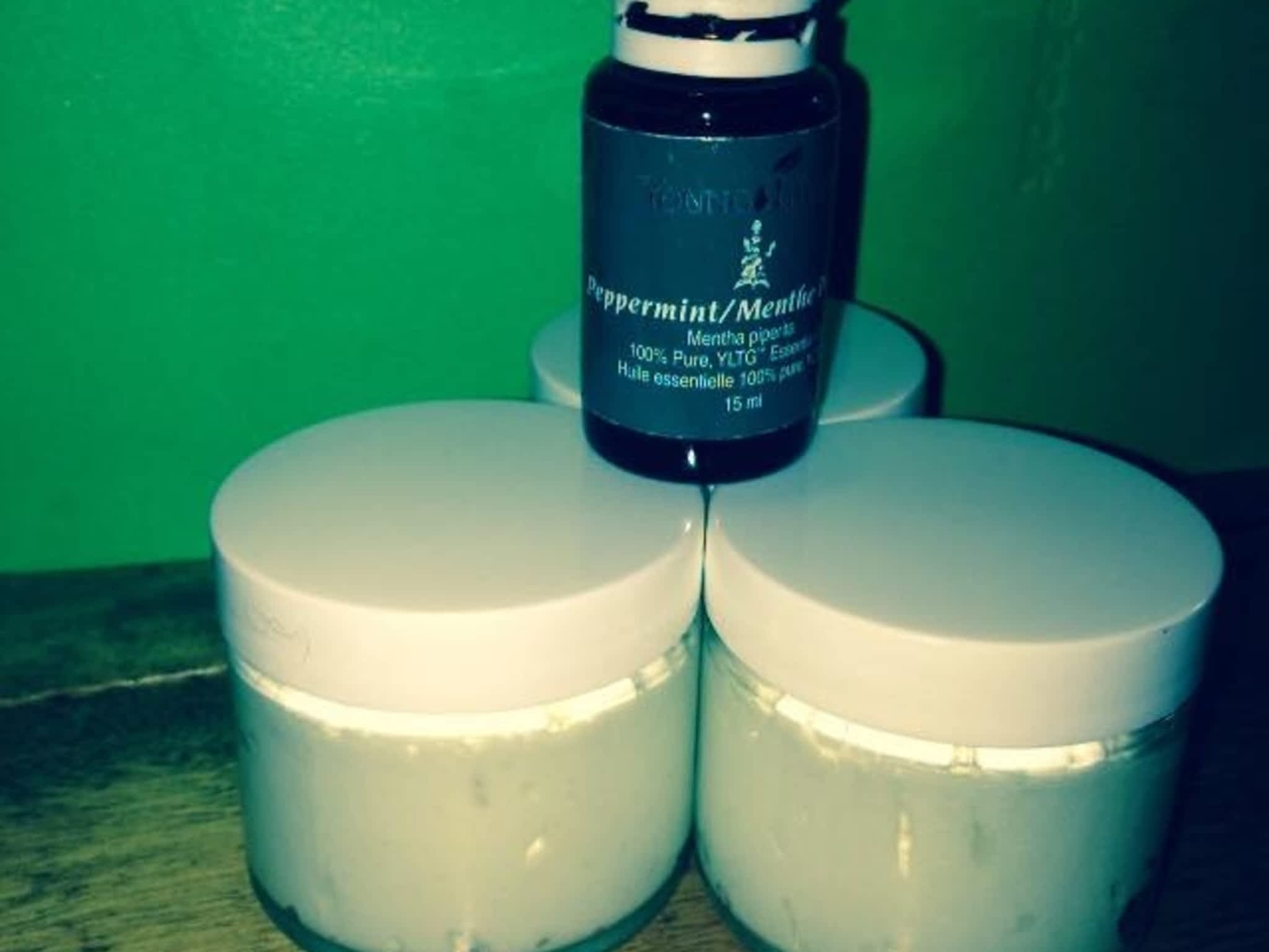 photo Laura's Essentials