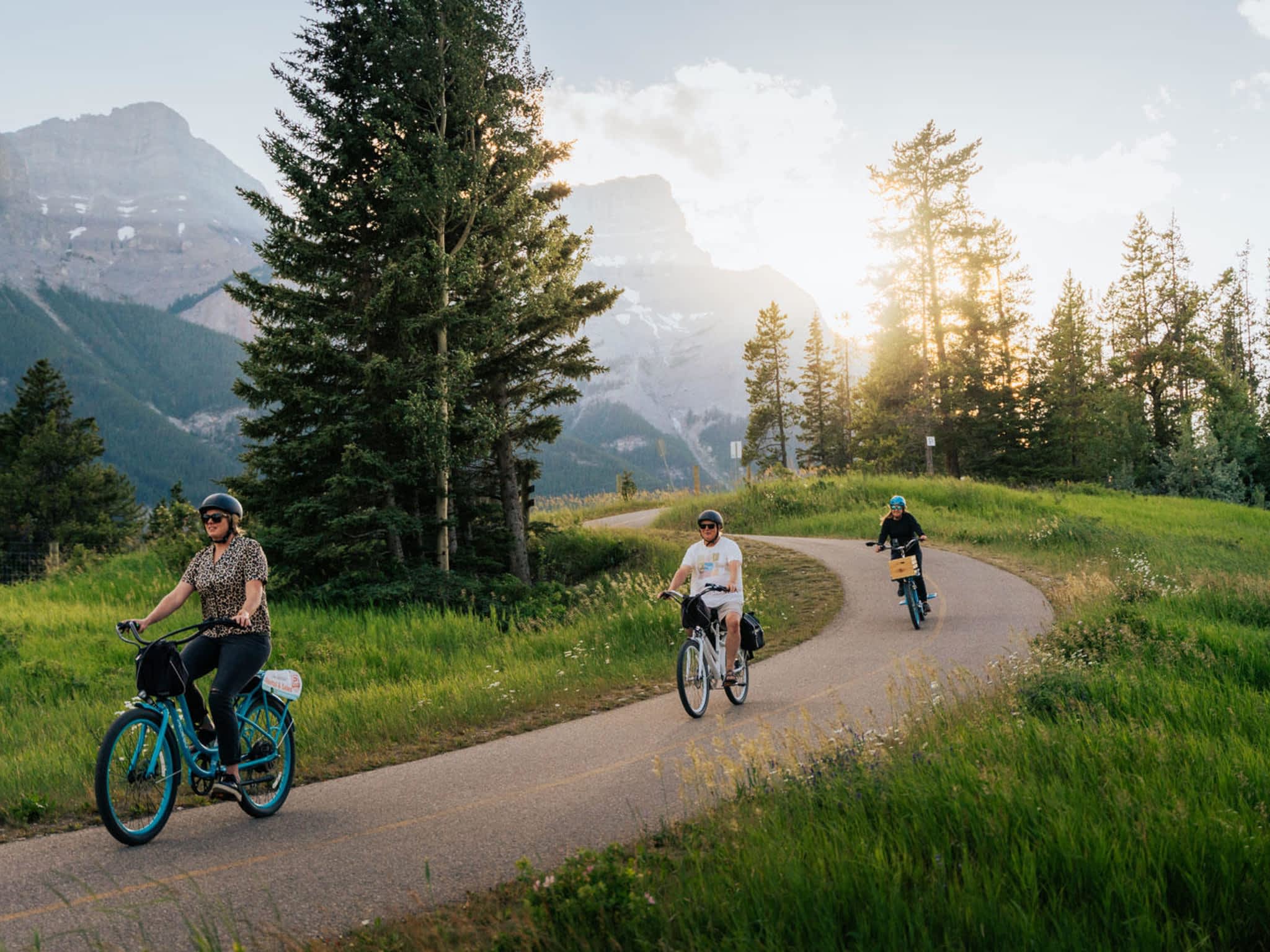 photo Pedego Electric Bikes Canmore