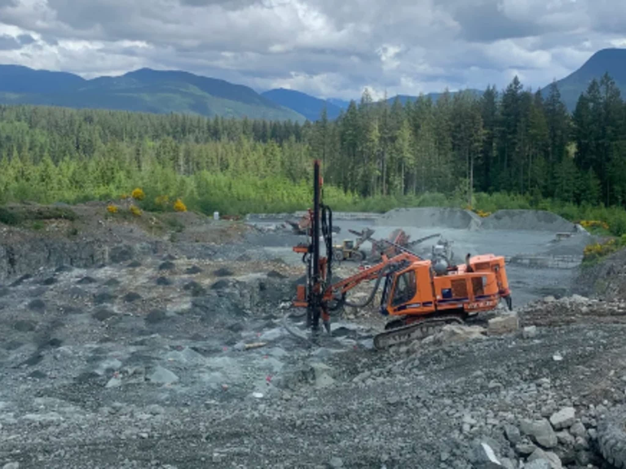 photo Lakeside Contracting Ltd