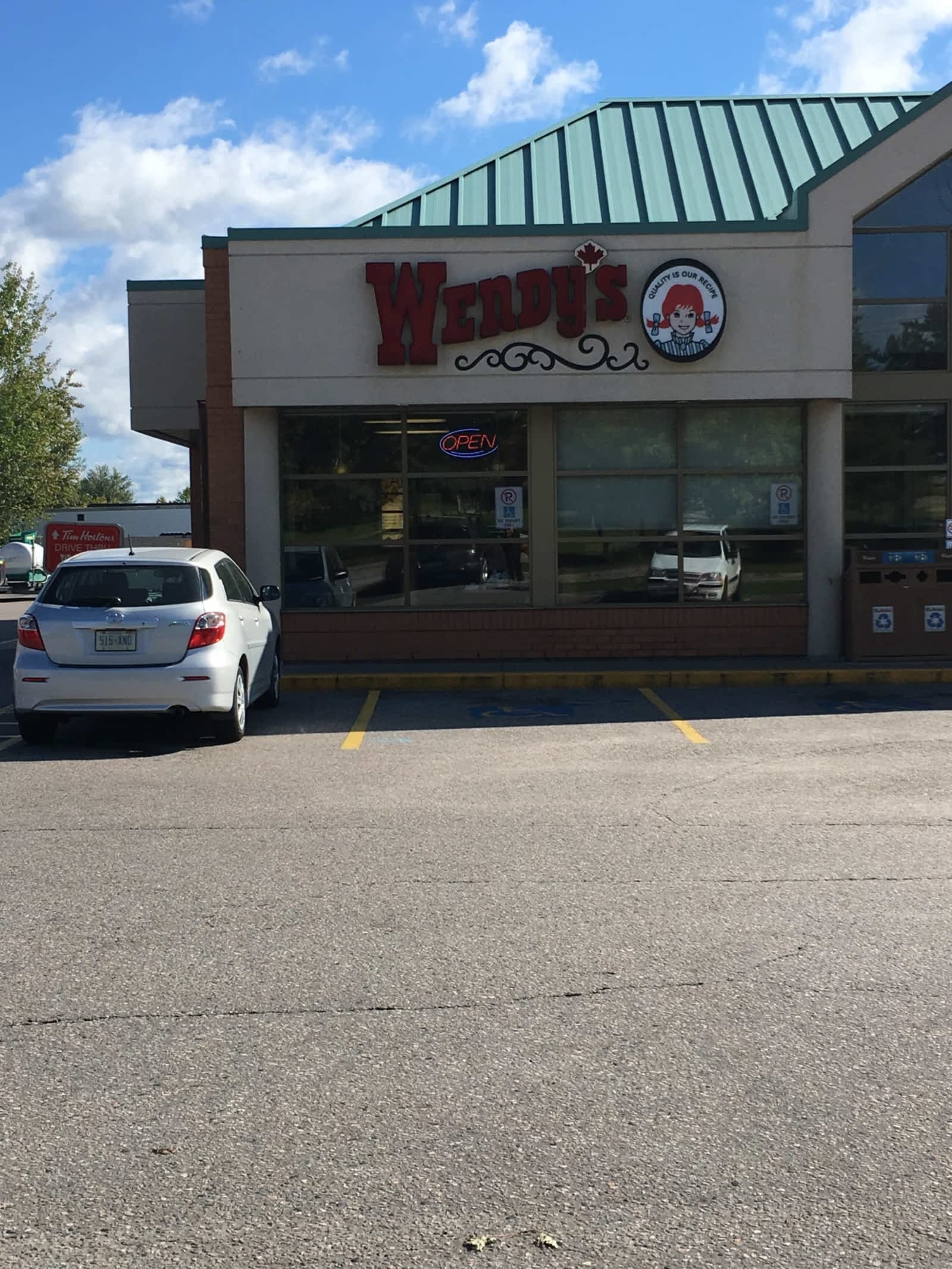 Wendy'S Near Me Lobby Hours - xofzo2e