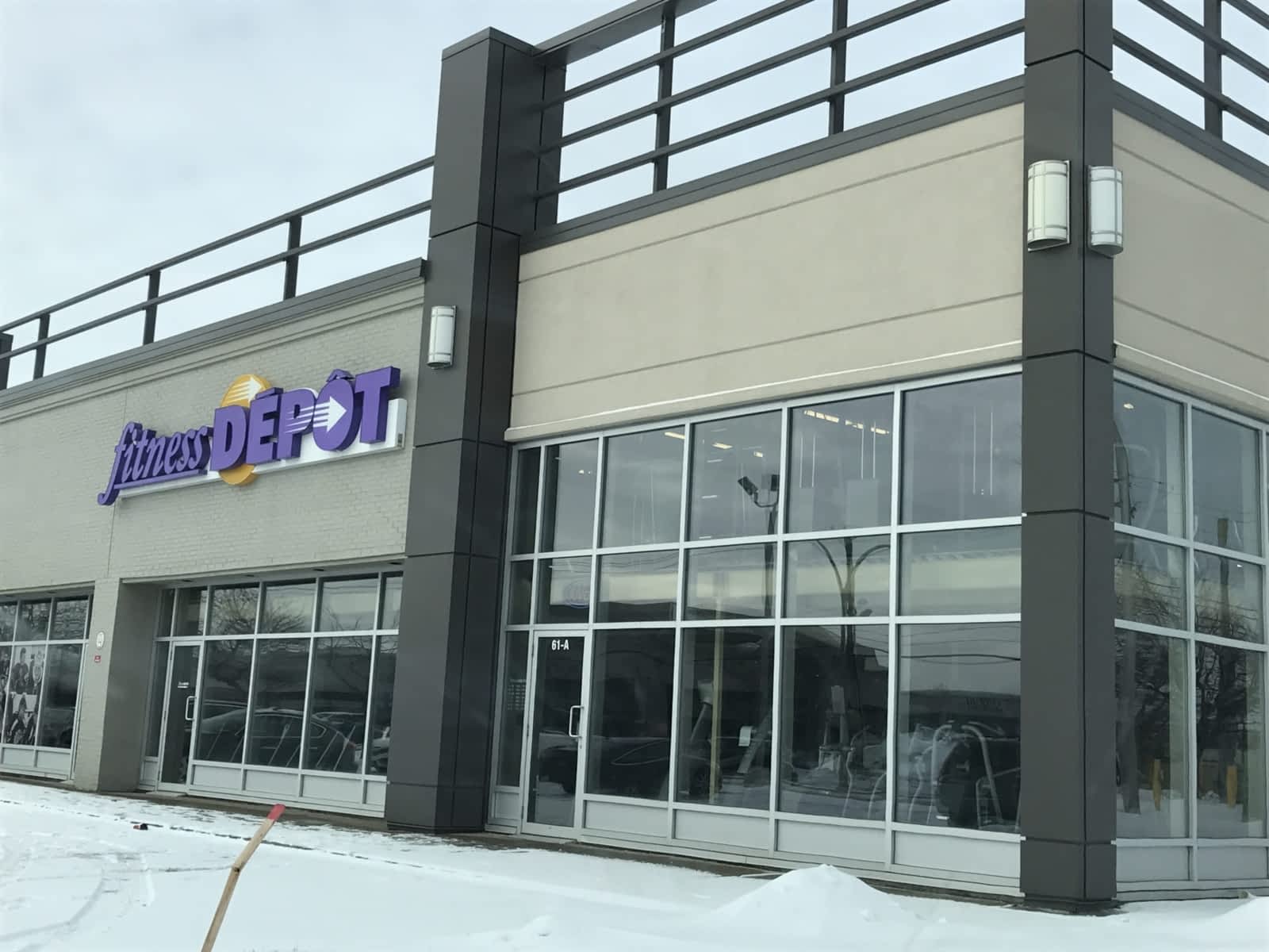 Fitness Depot 61A boul Brunswick, DollarddesOrmeaux, QC