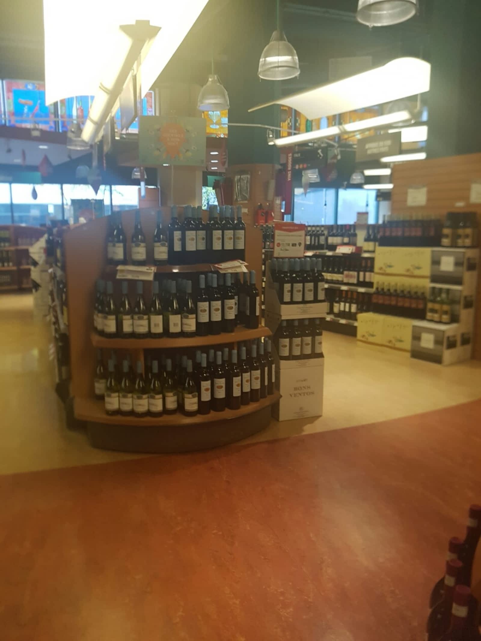 SAQ Sélection Opening Hours 425, boul. Maisonneuve O, Montréal, QC