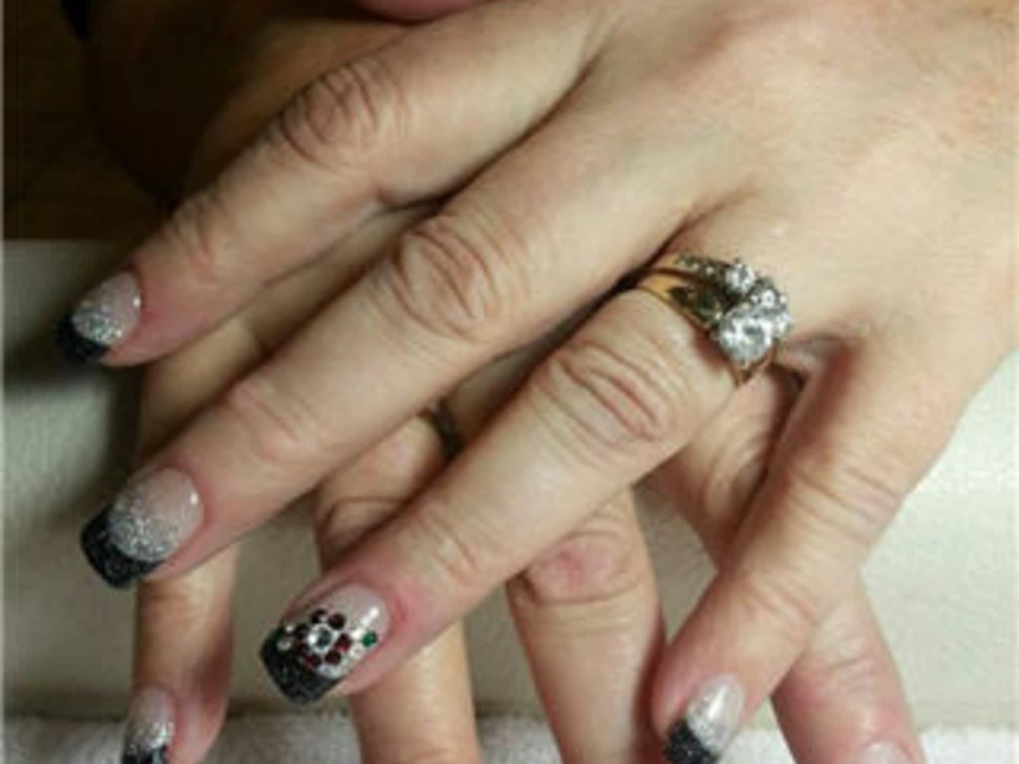 photo Binh's Nail Ltd