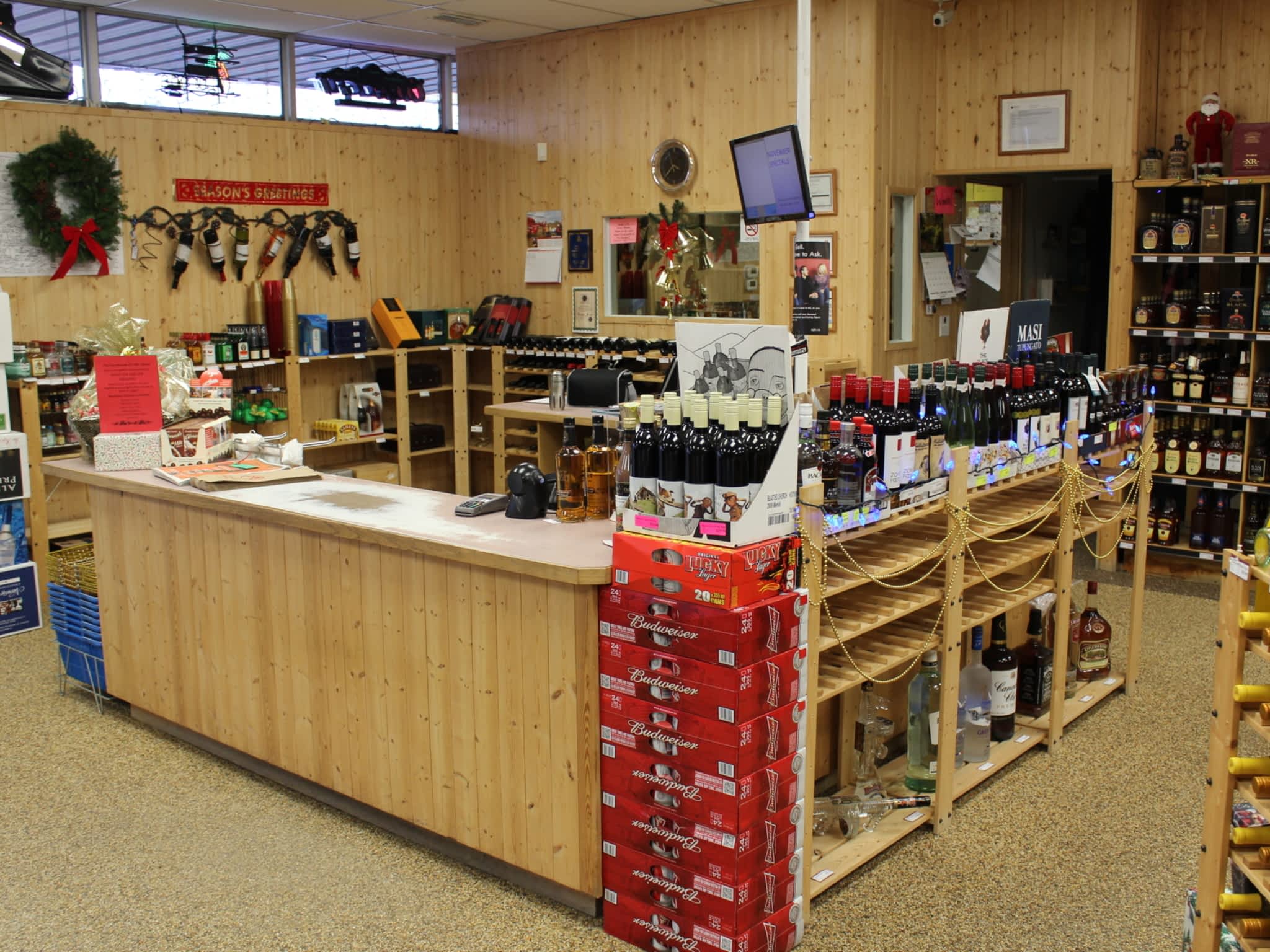 photo Nanton Liquor Store