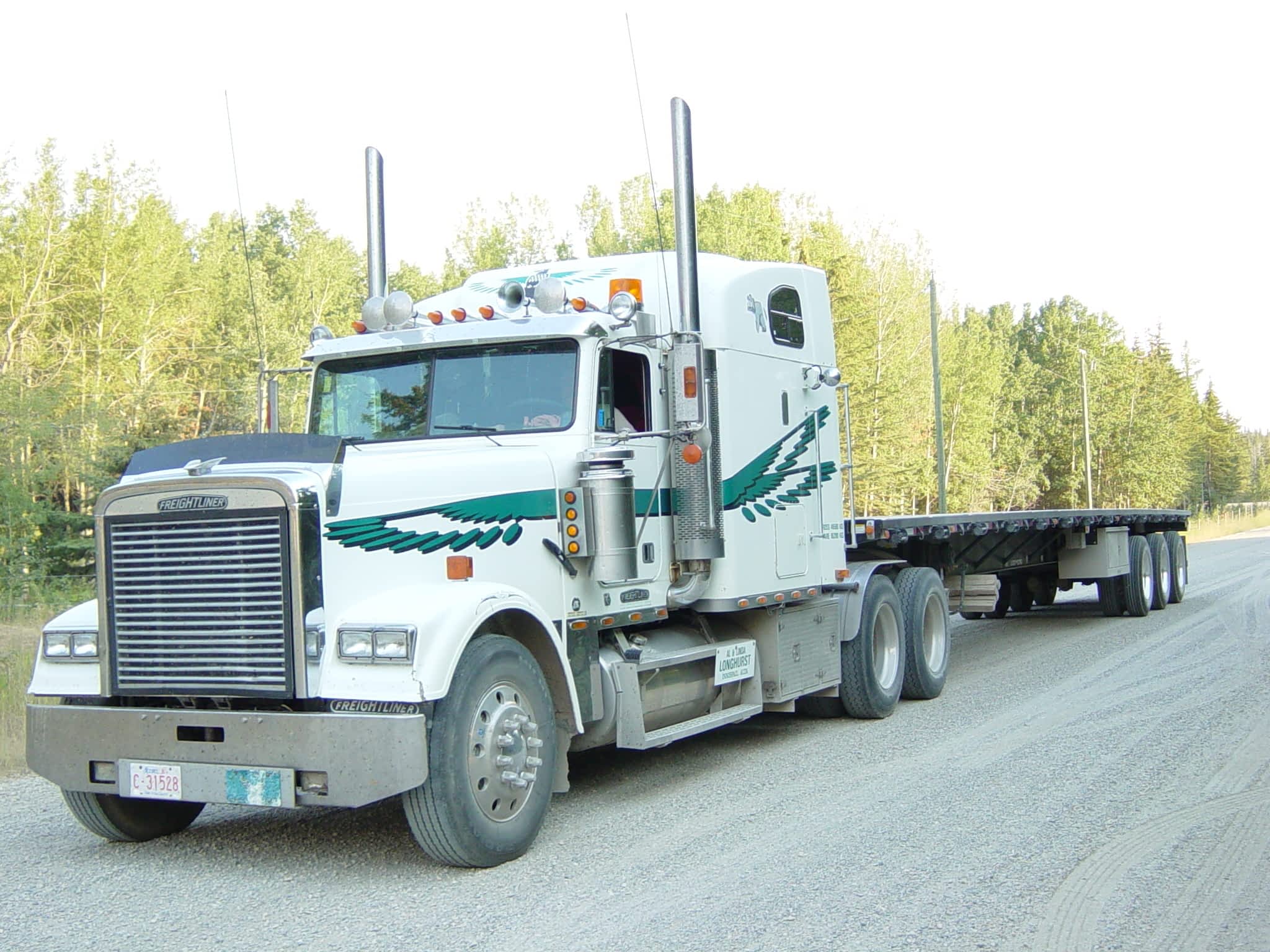 photo Longhurst Trucking Ltd