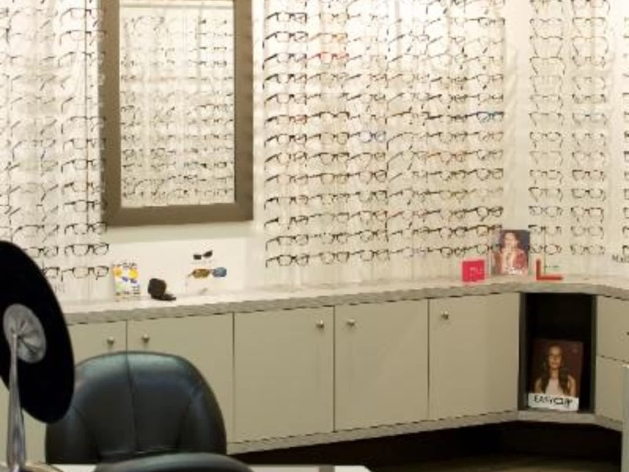 photo Dr Lisa Scharf