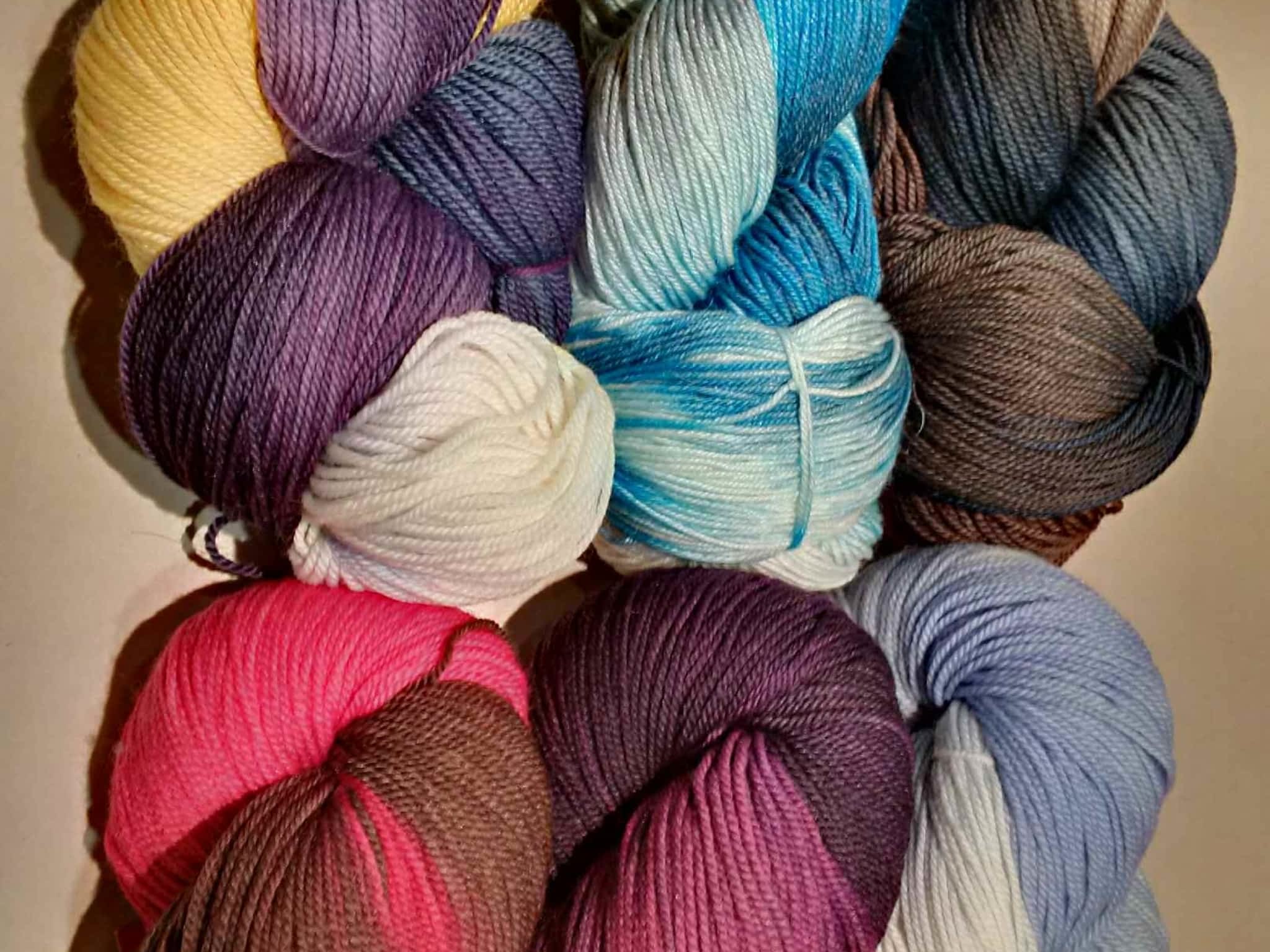 photo Rose's Fine Yarns of Niagara